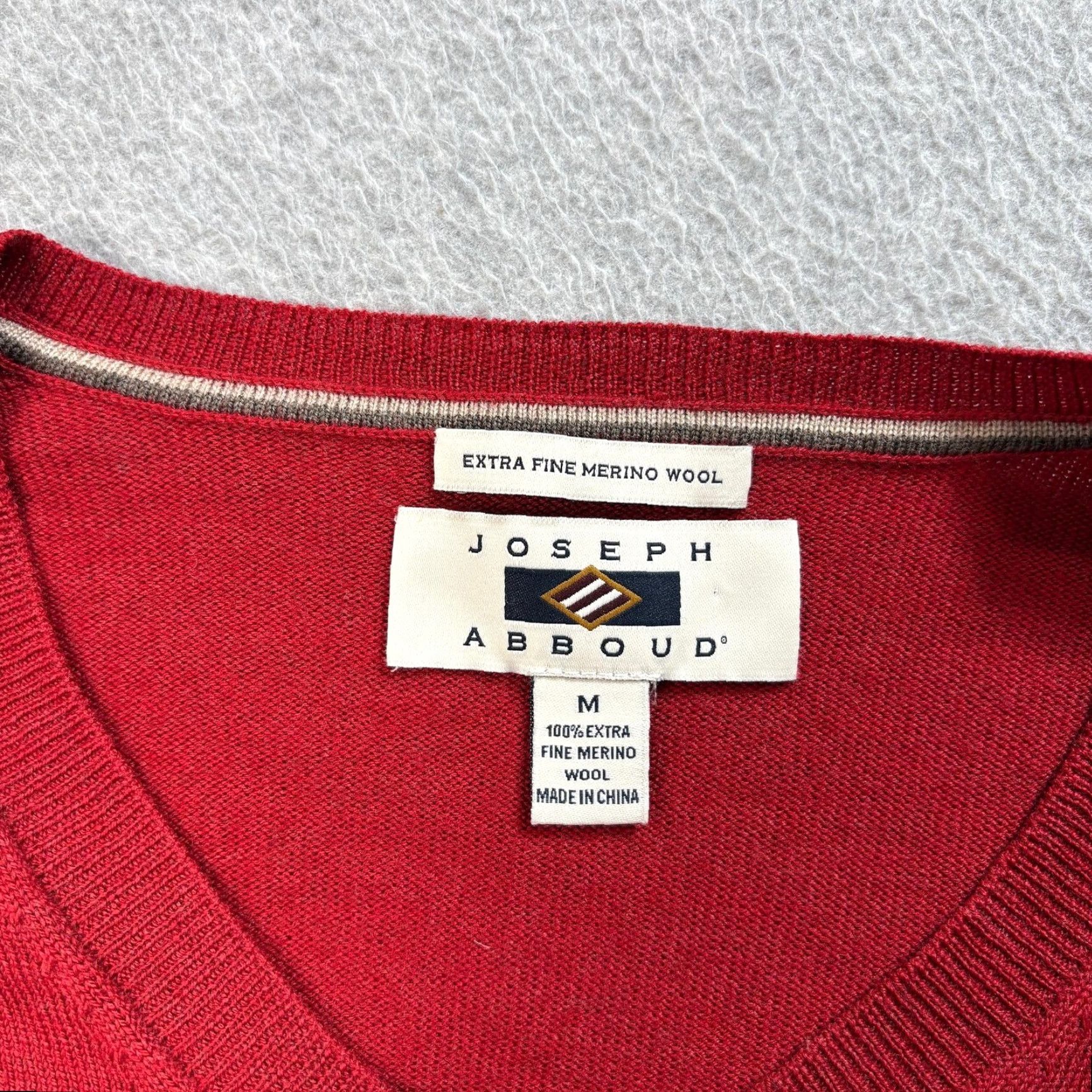 Joseph Abboud Joseph Abboud Sweater Mens Medium Red V Neck Merino Wool Knit Pullover Classic Preppy Winter Casual Size US M / EU 48-50 / 2 - 3 Thumbnail