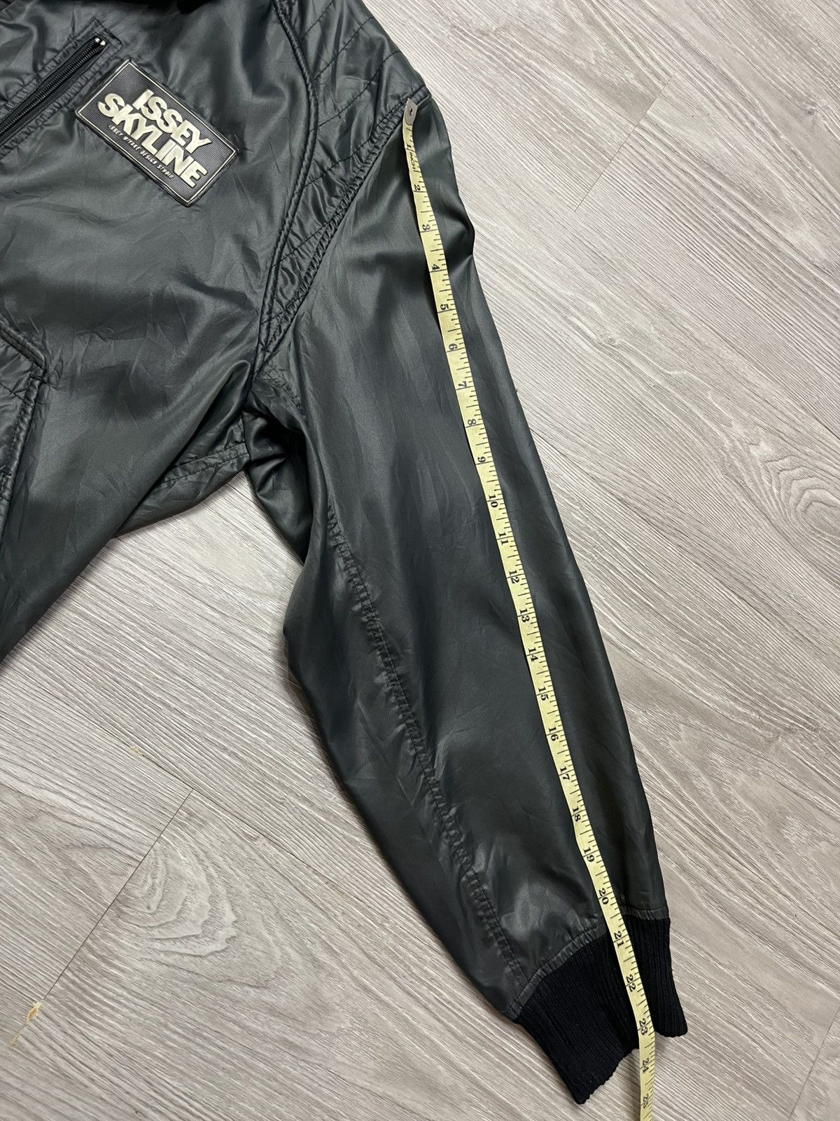Issey Miyake 80’s Issey Miyake X nissan “ Skyline “ Bomber Jacket Size US L / EU 52-54 / 3 - 15 Thumbnail