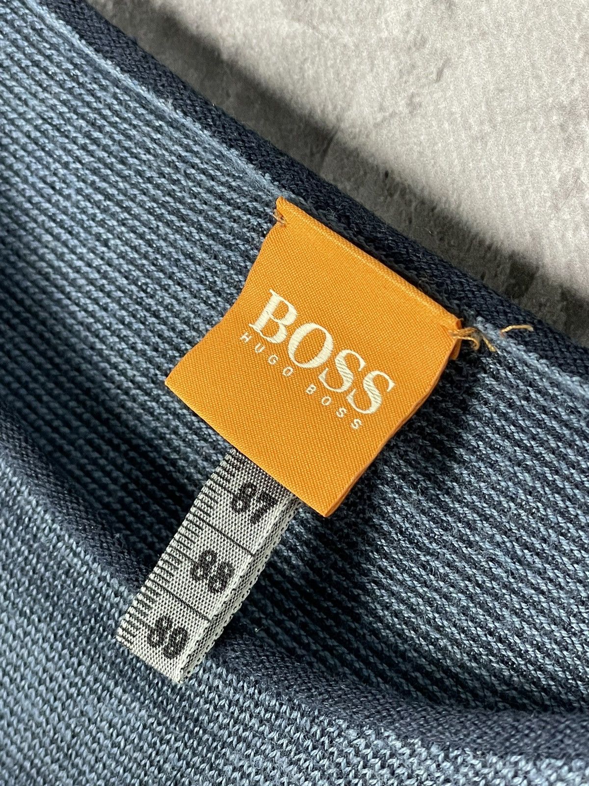 Hugo Boss Avant Garde Y2K Printed Archival Hugo Boss Hysteric Sweater Size US M / EU 48-50 / 2 - 9 Thumbnail