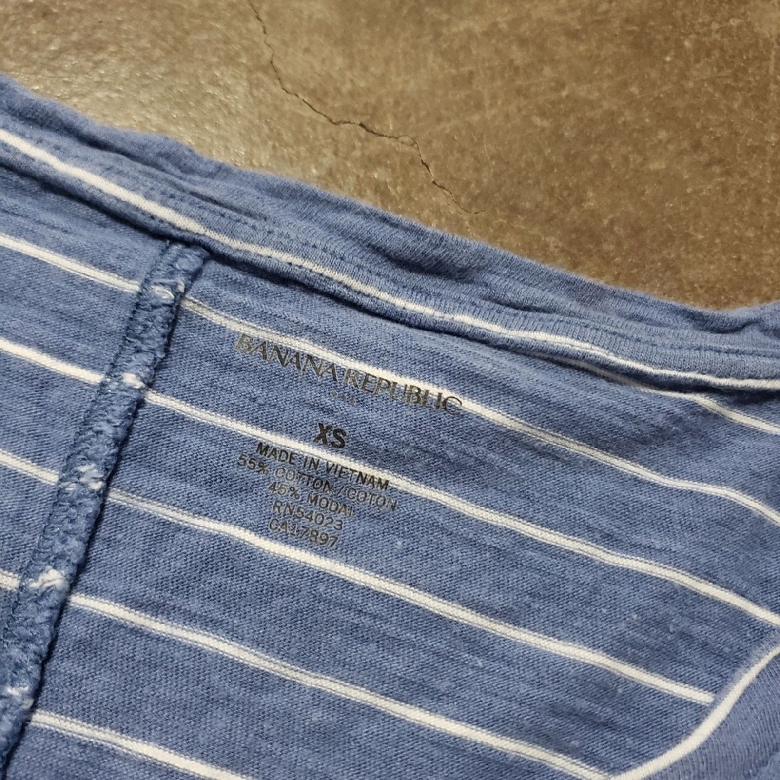 Banana Republic Blue Striped | BANANA REPUBLIC | Short Sleeve Size XS / US 0-2 / IT 36-38 - 3 Thumbnail