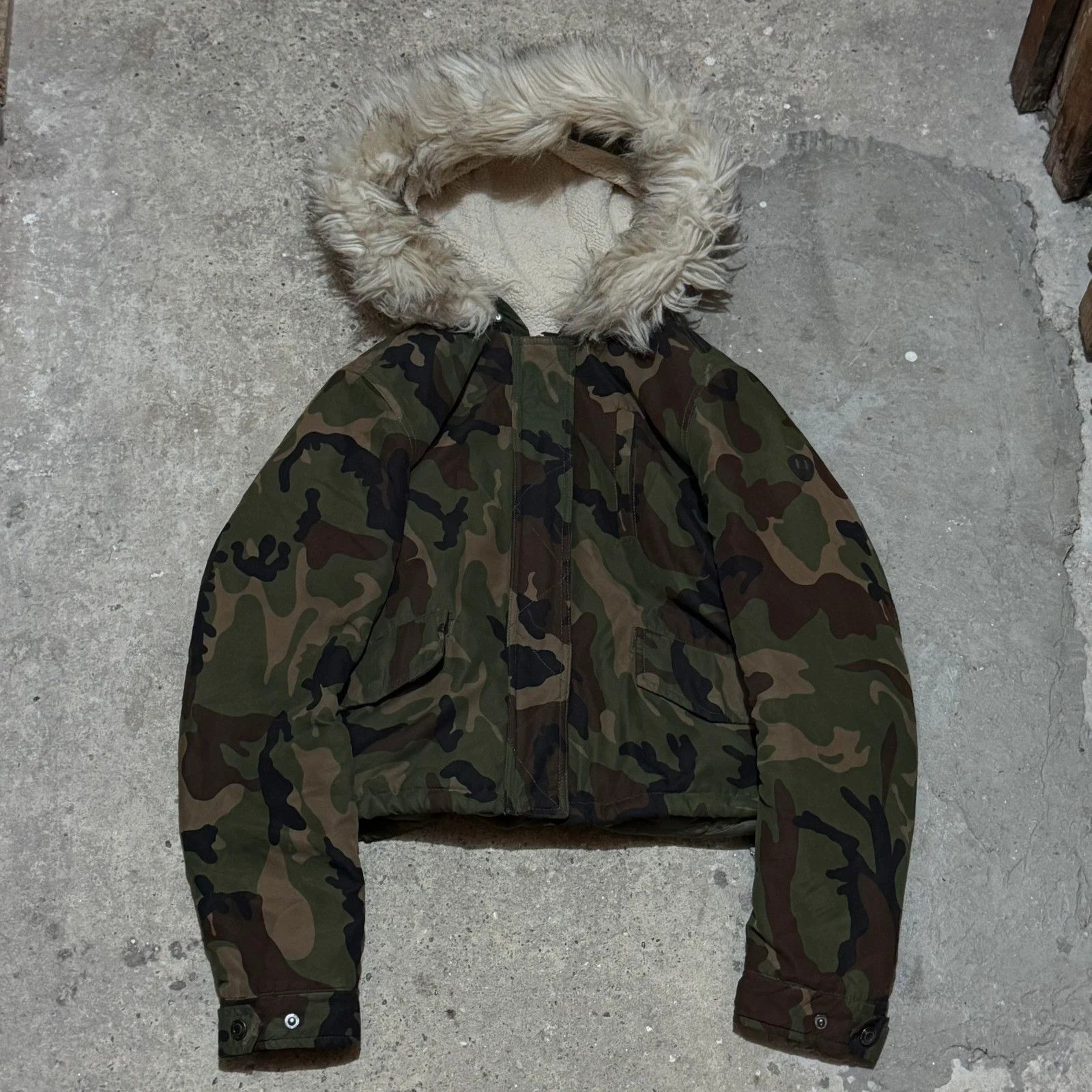 Vintage Fur hood camo cropped bomber jacket Size S / US 4 / IT 40 - 1 Thumbnail