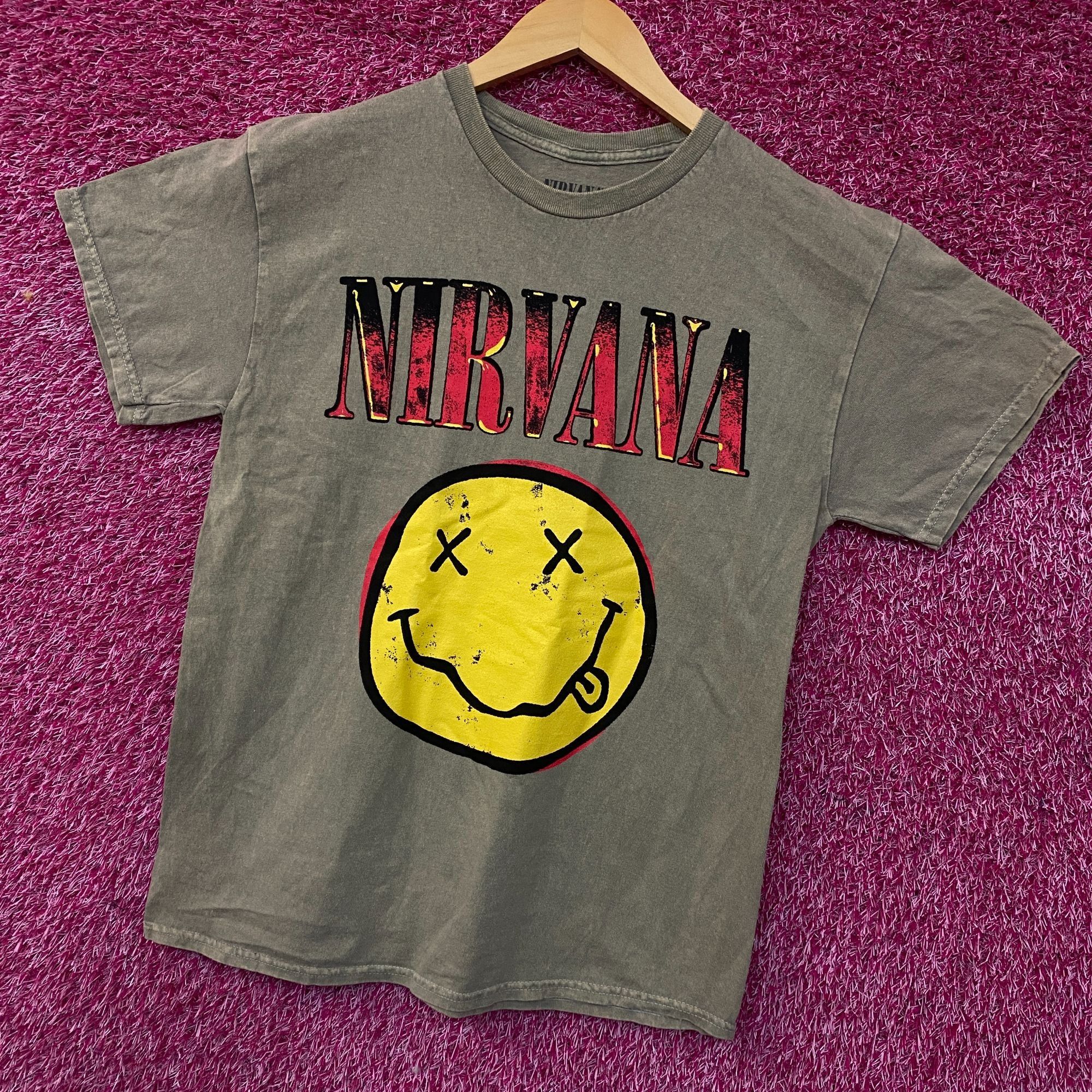 Nirvana Nirvana Smiley Face Grunge Band T-Shirt Medium Size US M / EU 48-50 / 2 - 3 Thumbnail