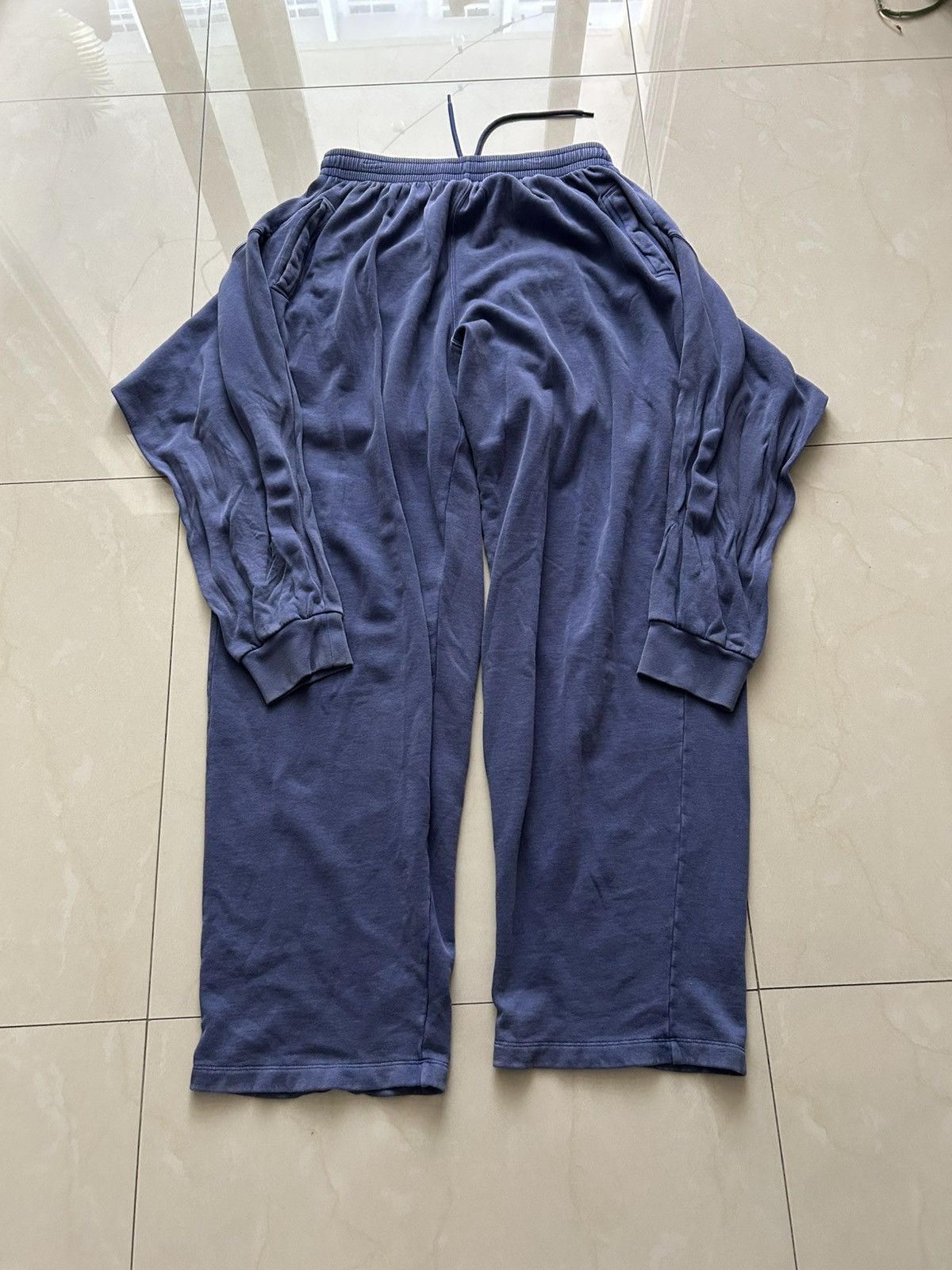 Balenciaga Balenciaga Hybrid Sweatpants Size US 32 / EU 48 - 1 Thumbnail