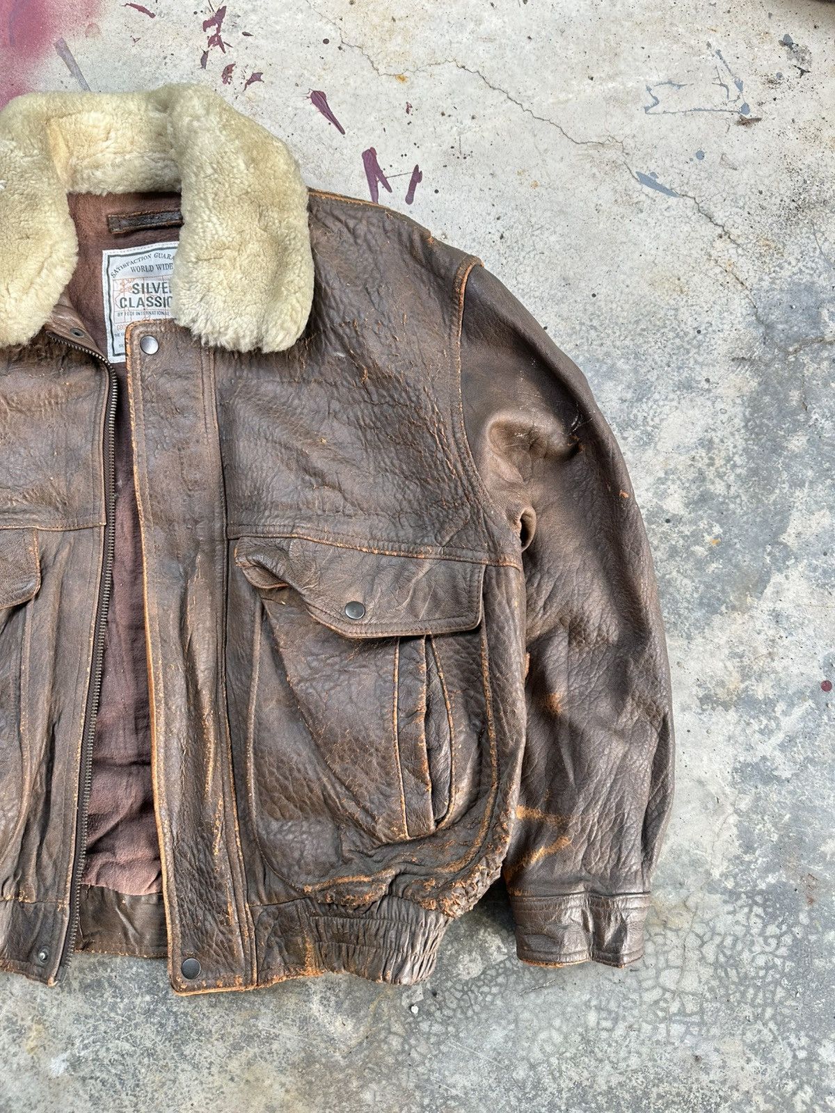 Vintage 👹Vintage THRASHED Aviator Leather Bomber Jacket Size US L / EU 52-54 / 3 - 6 Thumbnail