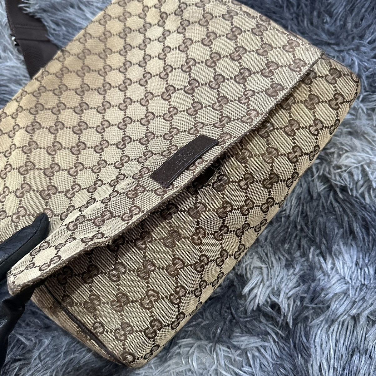 Gucci Gucci Canvas GG Messenger Bag Size 32 - 21 Thumbnail