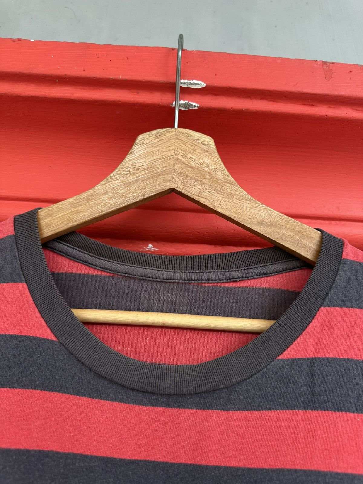 Nirvana Kurt Cobain Nirvana Grunge Stripe Tee Size US L / EU 52-54 / 3 - 5 Thumbnail