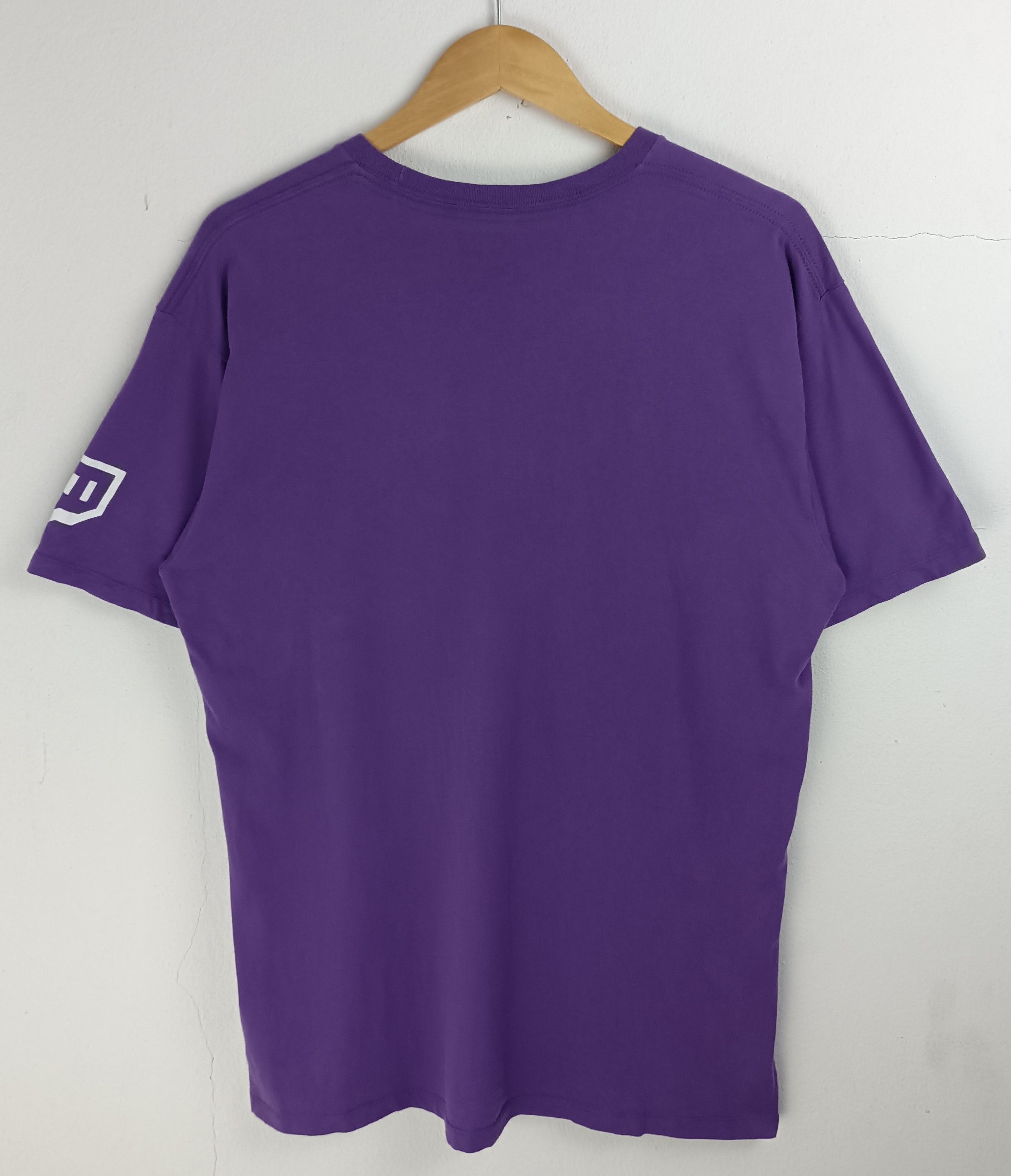 Playstation VINTAGE TWITCH CLASSIC LOGO KAI CENAT XQC DUKE FANUM TEE Size US L / EU 52-54 / 3 - 4 Thumbnail