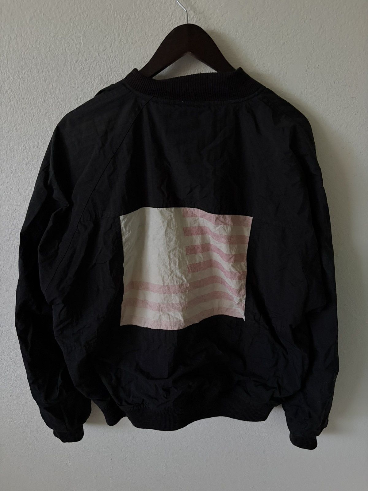 Guess Rare Vintage Guess Nylon Bomber Jacket Size US L / EU 52-54 / 3 - 1 Thumbnail