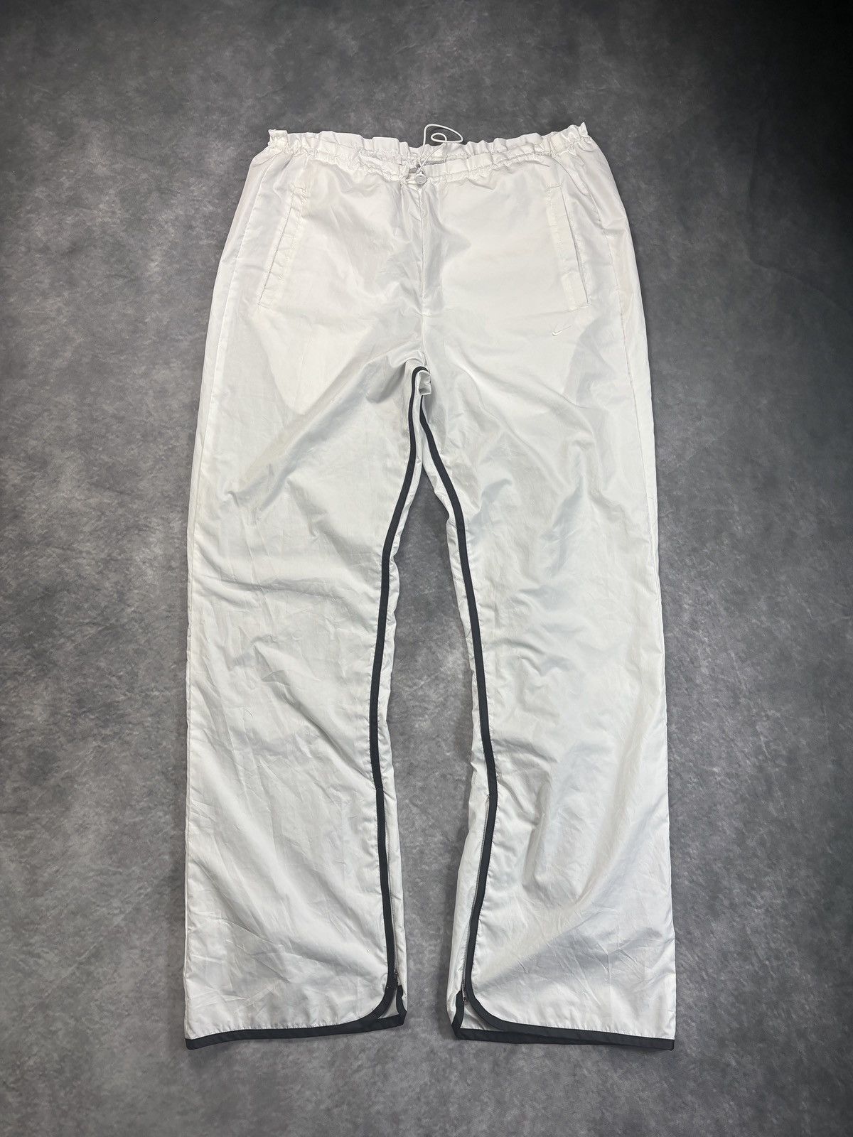 Nike × Vintage 2000s Nike Track Pants Vintage Nike Lined Nylon Flare Loose Size 32" / US 10 / IT 46 - 1 Thumbnail