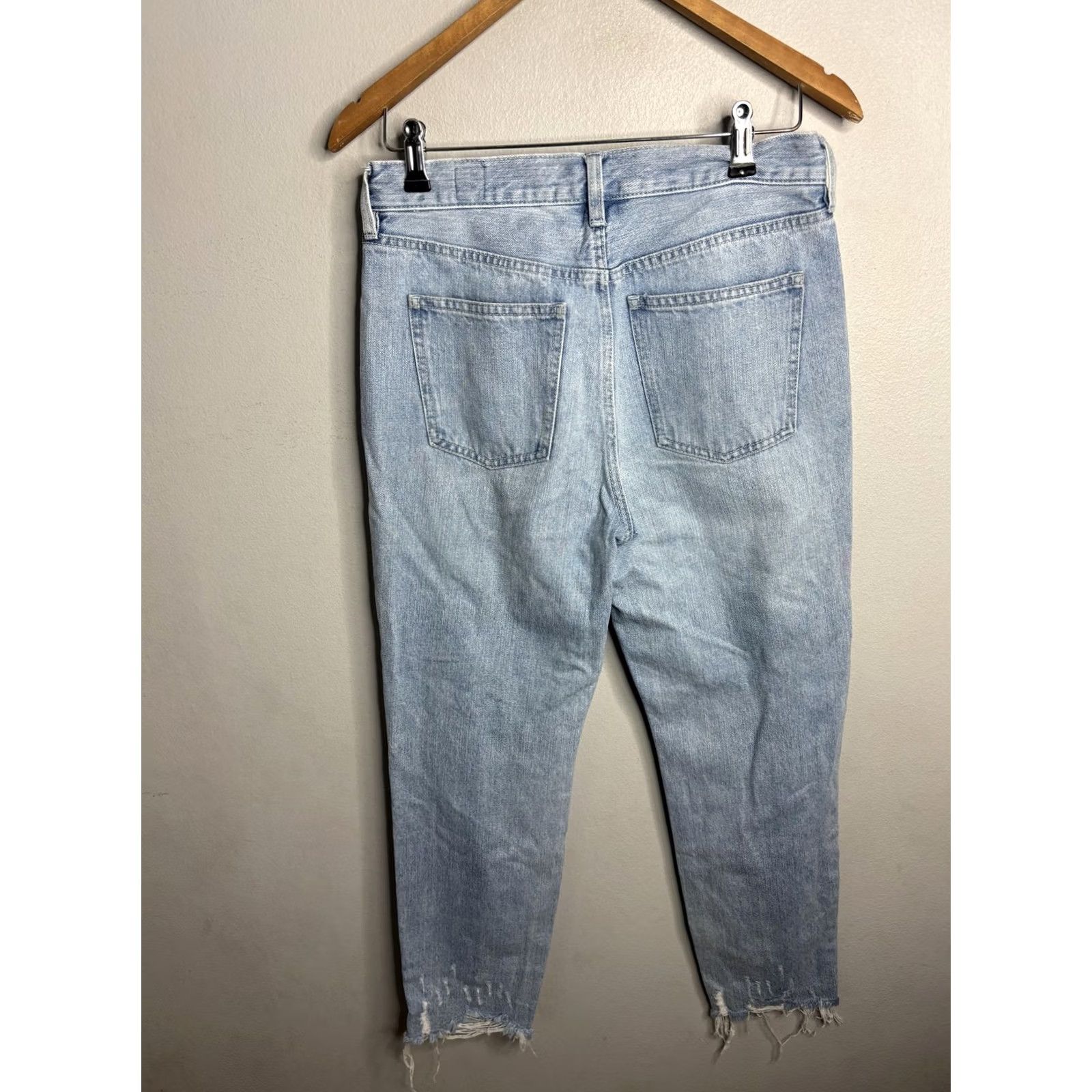 Vintage Free People We The Free Jeans Womens 27 Light Wash Distressed High Rise Cropped Size 27" / US 4 / IT 40 - 5 Thumbnail