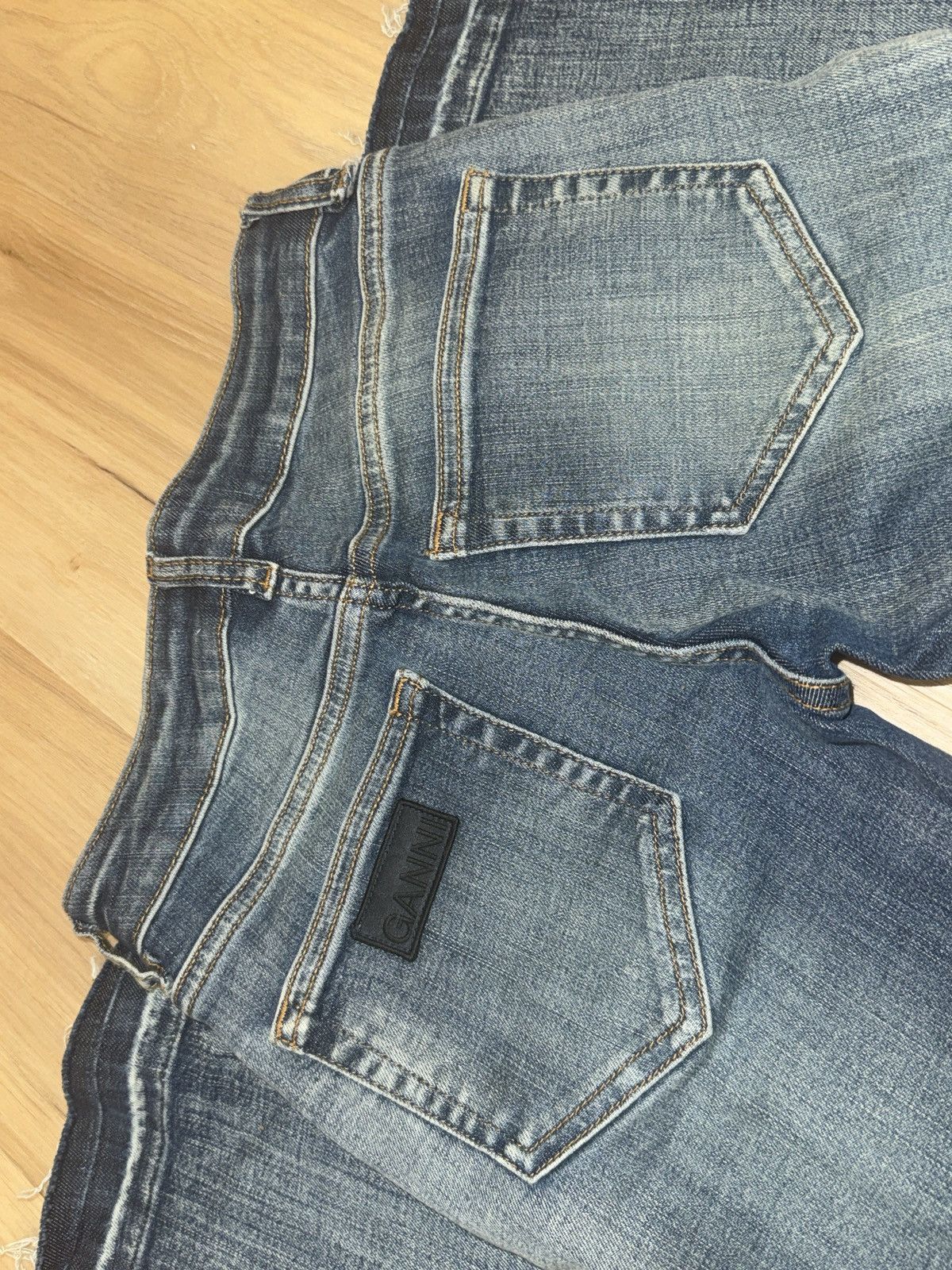 Ganni Ganni low waist 25 jeans like brand new Size 25" / US 0 / IT 36 - 3 Thumbnail