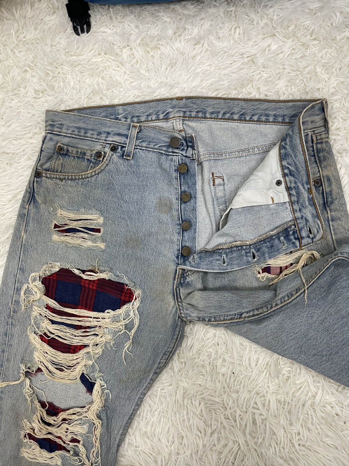 Levi's Custom distressed jeans Fashion Style Size US 35 - 7 Thumbnail