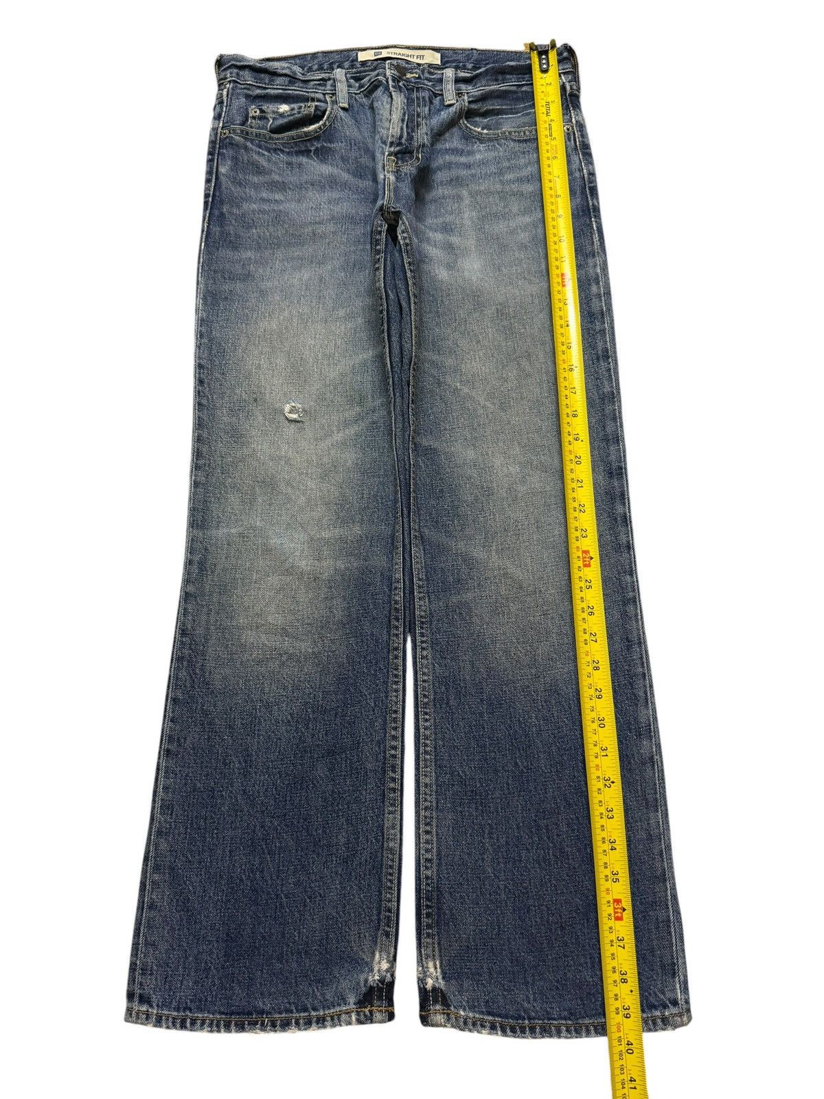 Gap Vintage Y2K Gap Blue Faded Wash Whiskers Straight Leg Jeans Size US 31 - 9 Thumbnail