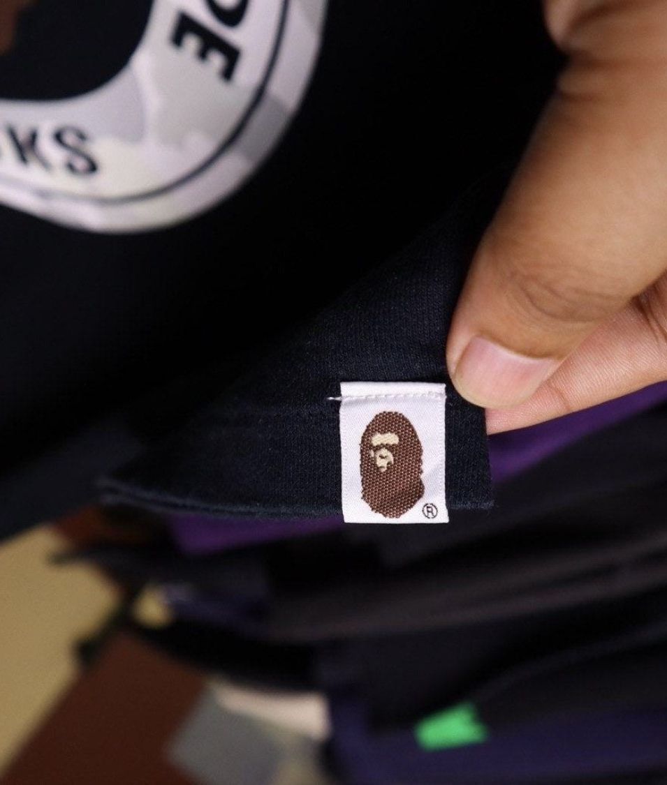 Bape Bape T-shirt Size US L / EU 52-54 / 3 - 7 Thumbnail