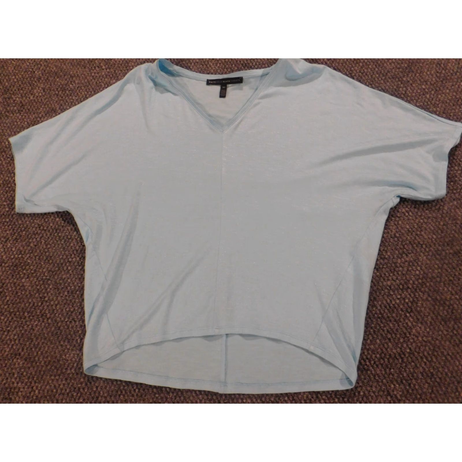 White House Black Market White House Black Market Blouse Womens XS blue V-Neck Pullover Short Sleeve Stretch Rayon Casual Regular Buttonless N/A Size XS / US 0-2 / IT 36-38 - 2 Thumbnail