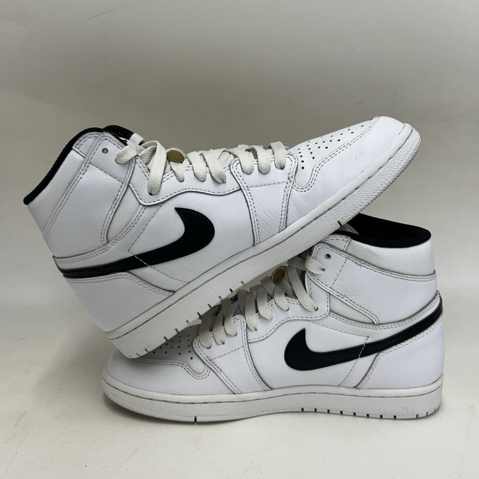 Jordan Brand Nike Shoes Air Jordan 1 High Retro OG Premium “Yin-Yang” Size US 8 / EU 41 - 3 Thumbnail