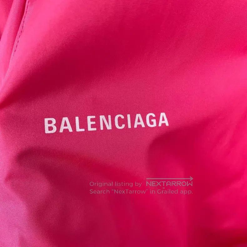 Balenciaga Balenciaga Dragon fruit color windbreaker Size US S / EU 44-46 / 1 - 4 Thumbnail