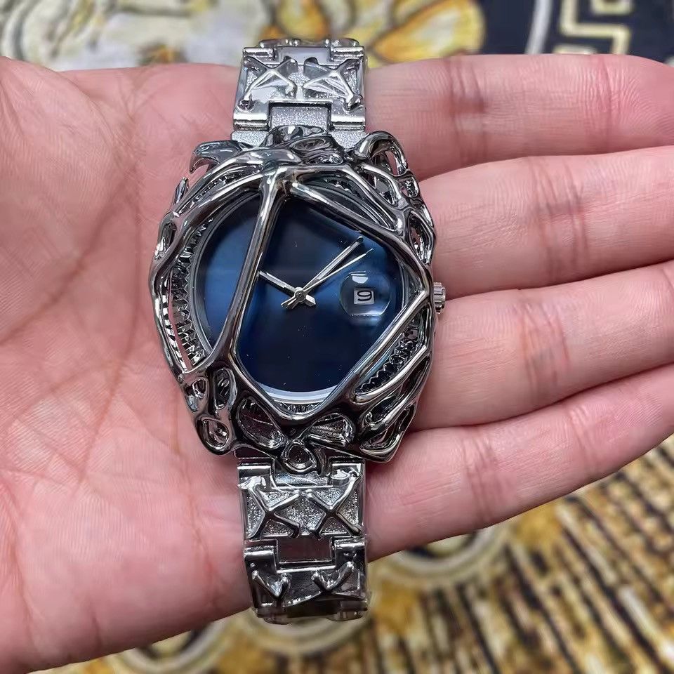 Vintage melting iron dragon scale Y2K design watch Size ONE SIZE - 2 Thumbnail