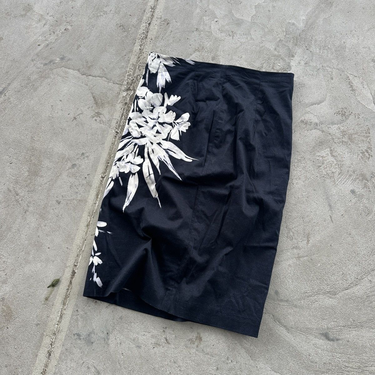Max Mara Max Mara Women's Midi Skirt Blue Floral Midi A-Line Size M Size 27" / US 4 / IT 40 - 8 Thumbnail