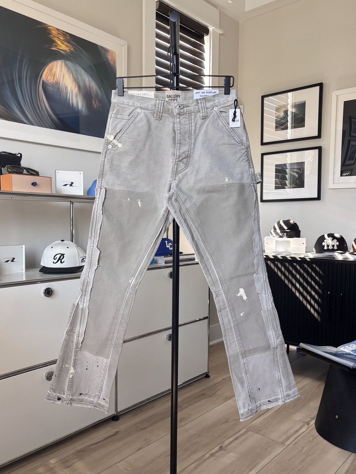 Gallery Dept. 32 X 36 PAINTER CEMENT CARPENTER FLARE DENIM PANTS Size US 32 / EU 48 - 2 Thumbnail