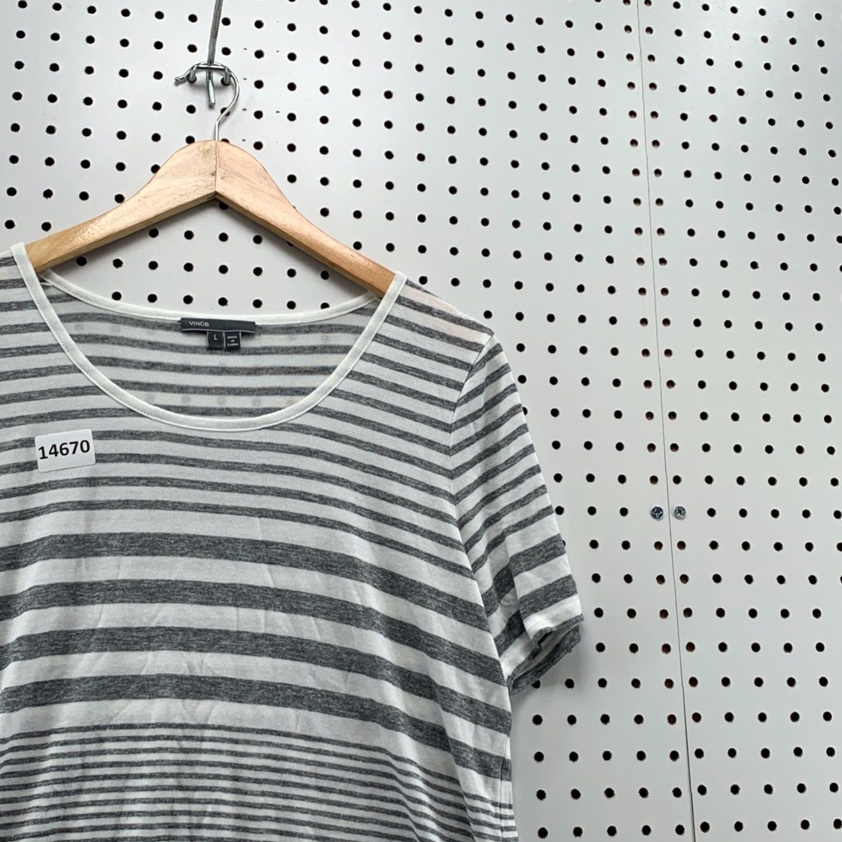 Vince Vince. Women Gray Short Sleeve T-Shirt Large Ladies Striped Short Sleeve Size L / US 10 / IT 46 - 3 Thumbnail