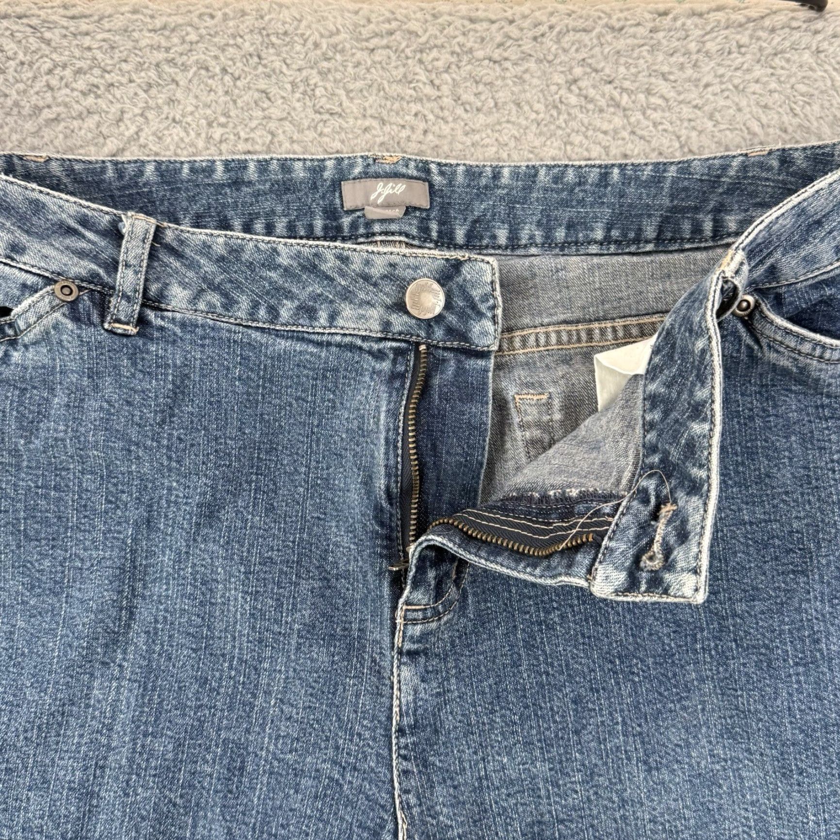 Denime VINTAGE? No. J Jill Jeans Womens 14 Blue Denim Straight Leg Mid Rise Stretch Bootcut Jeans Size 36" / US 14 / IT 50 - 4 Thumbnail