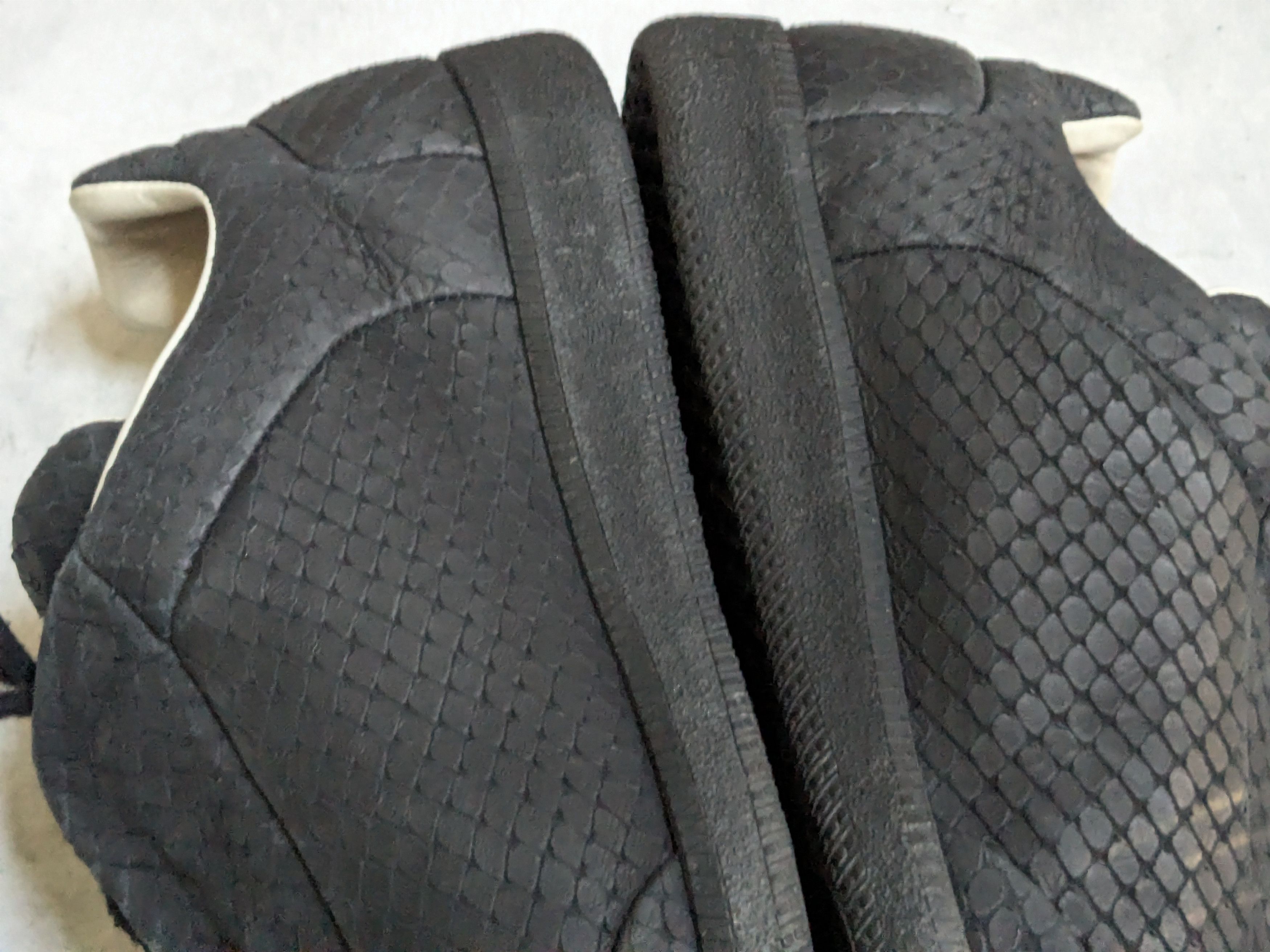 Maison Margiela Maison Margiela Future Black 13 46 Low Tops Snake Leather Size US 13 / EU 46 - 16 Thumbnail