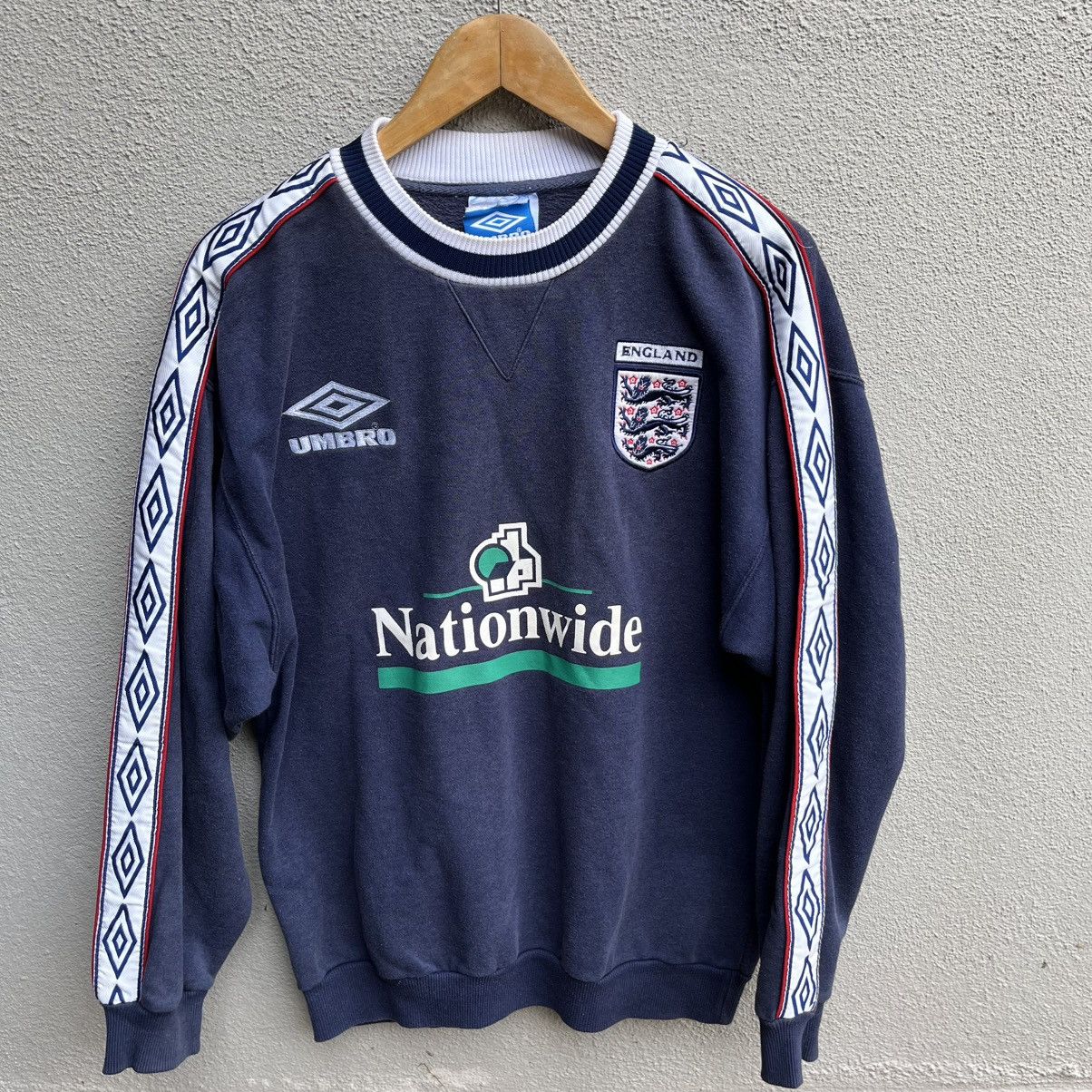 Vintage 90s ENGLAND crewneck umbro football