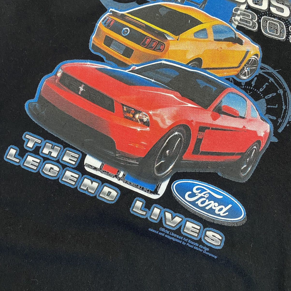 Vintage Vintage Ford Mustang Big Logo racing graphic tee Size US M / EU 48-50 / 2 - 5 Thumbnail