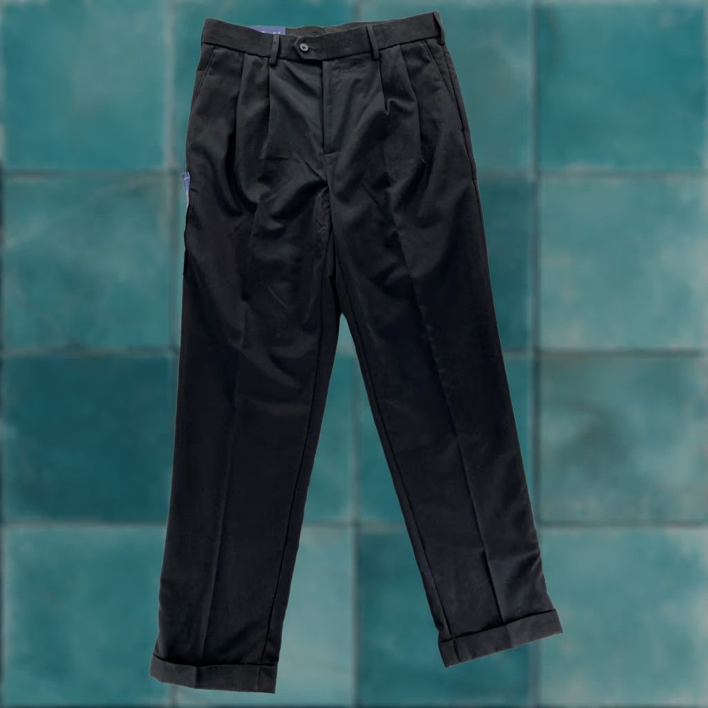 Croft & Barrow Croft & Barrow Easy Care Dress Pants Mens 32x32 Classic Fit Black Pleated Formal Dress Pants Size US 32 / EU 48 - 1 Thumbnail