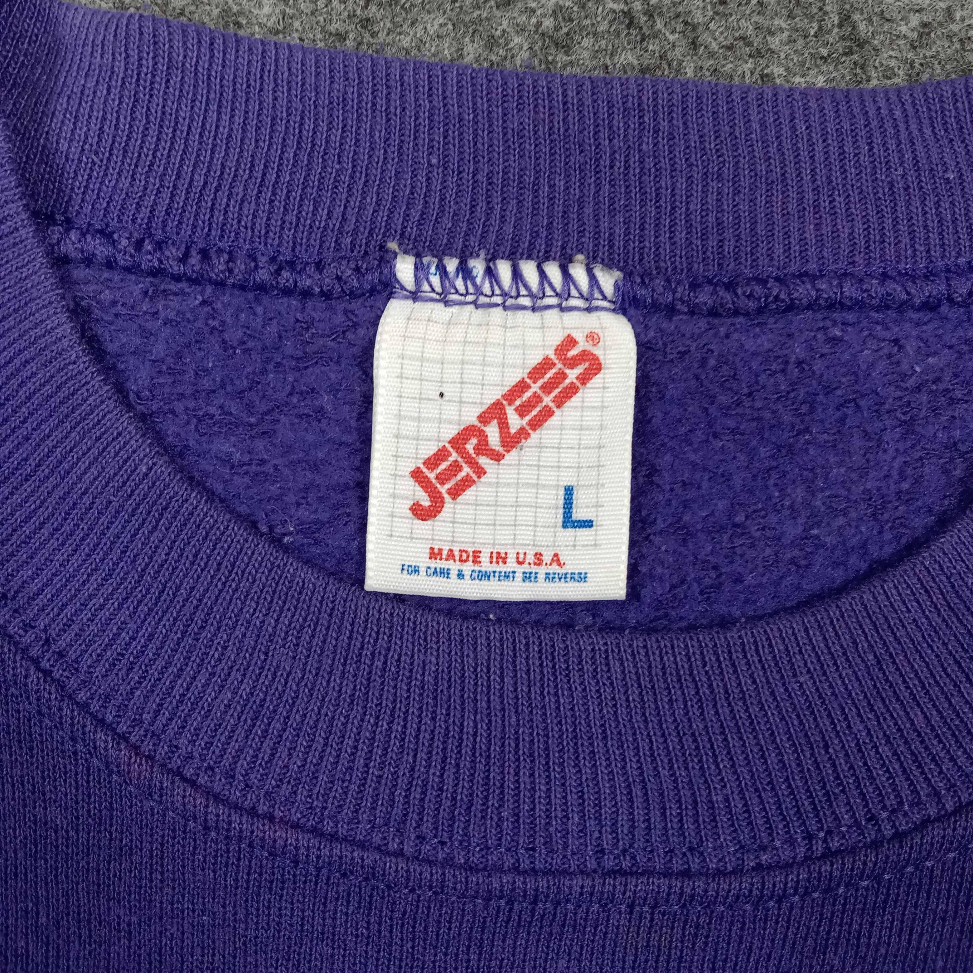 Vintage 90's Walhalla Razorbacks Football Team Sweatshirt C286N27 Size US M / EU 48-50 / 2 - 3 Thumbnail