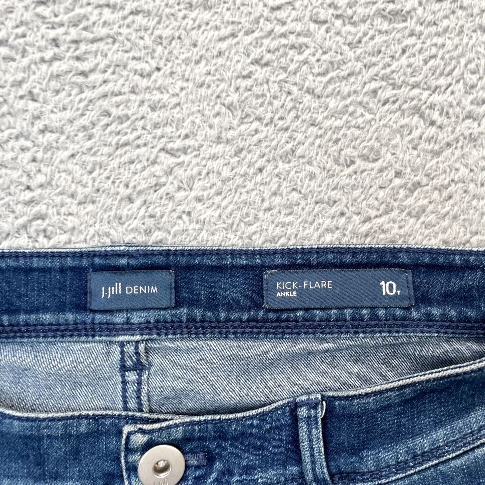 J. Jill J Jill Jeans Womens 10 Blue Kick Flare Ankle Denim Cotton Stretch Frayed Hem Jeans Women 10 Blue Kick Flare Ankle Denim Cotton Stretch Frayed Hem Size 32" / US 10 / IT 46 - 5 Thumbnail