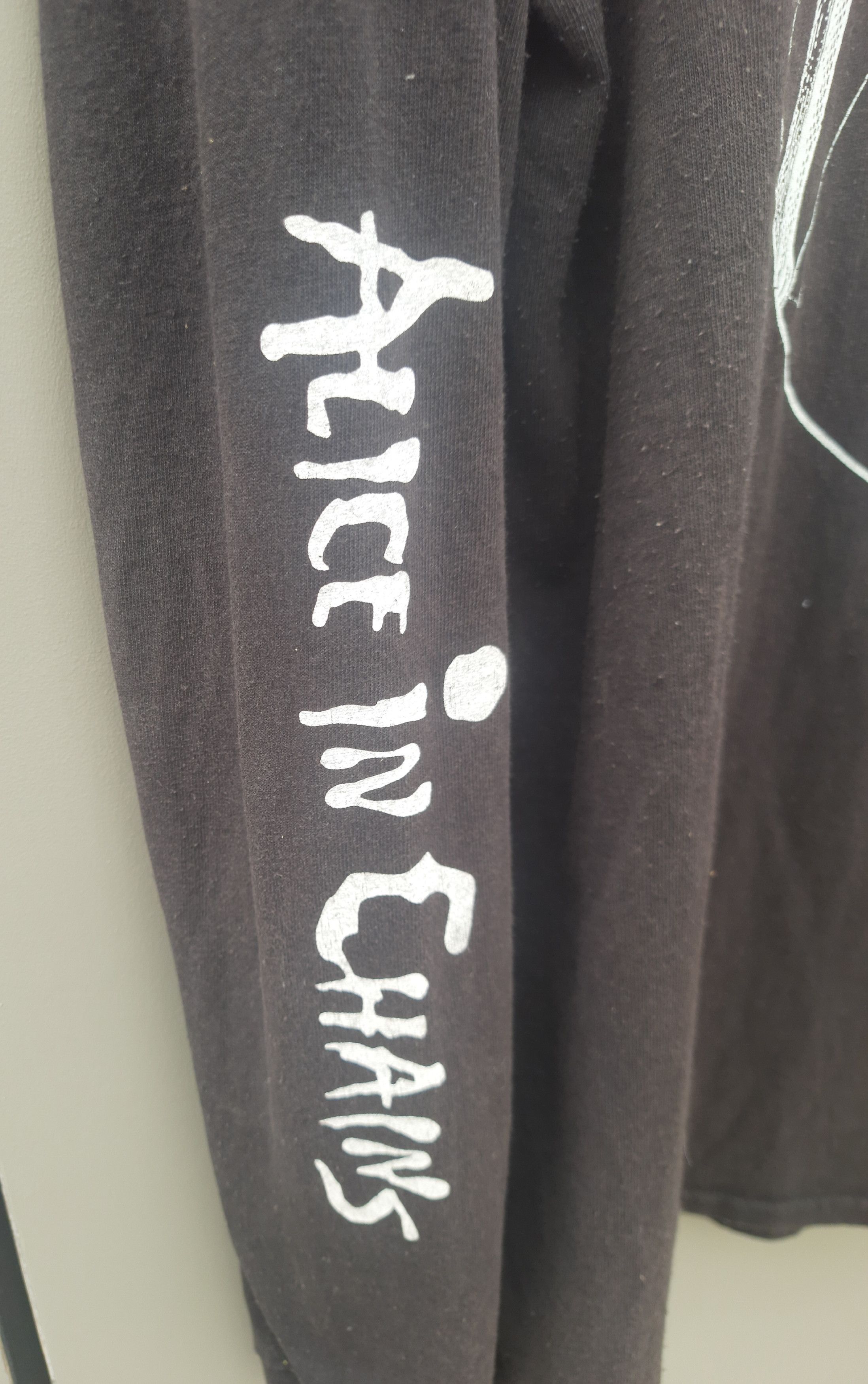 Band Tees Y2K Alice In Chains Long Sleeve T-Shirts Size US L / EU 52-54 / 3 - 4 Thumbnail