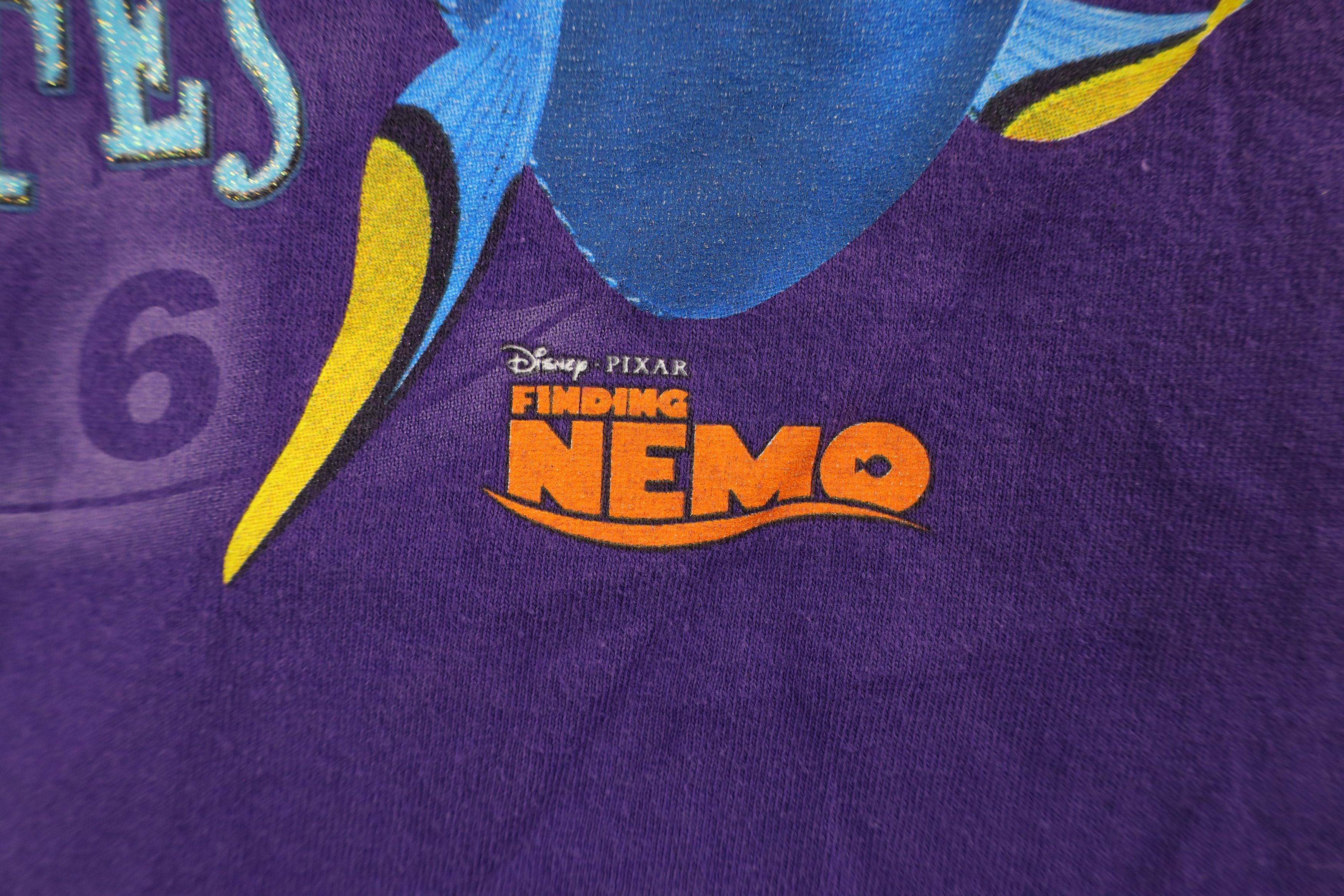 Disney × Vintage Vintage Disney Pixar Finding Nemo Dory Short Sleeve T-Shirt Size XXL / US 16-18 / IT 52-54 - 5 Thumbnail