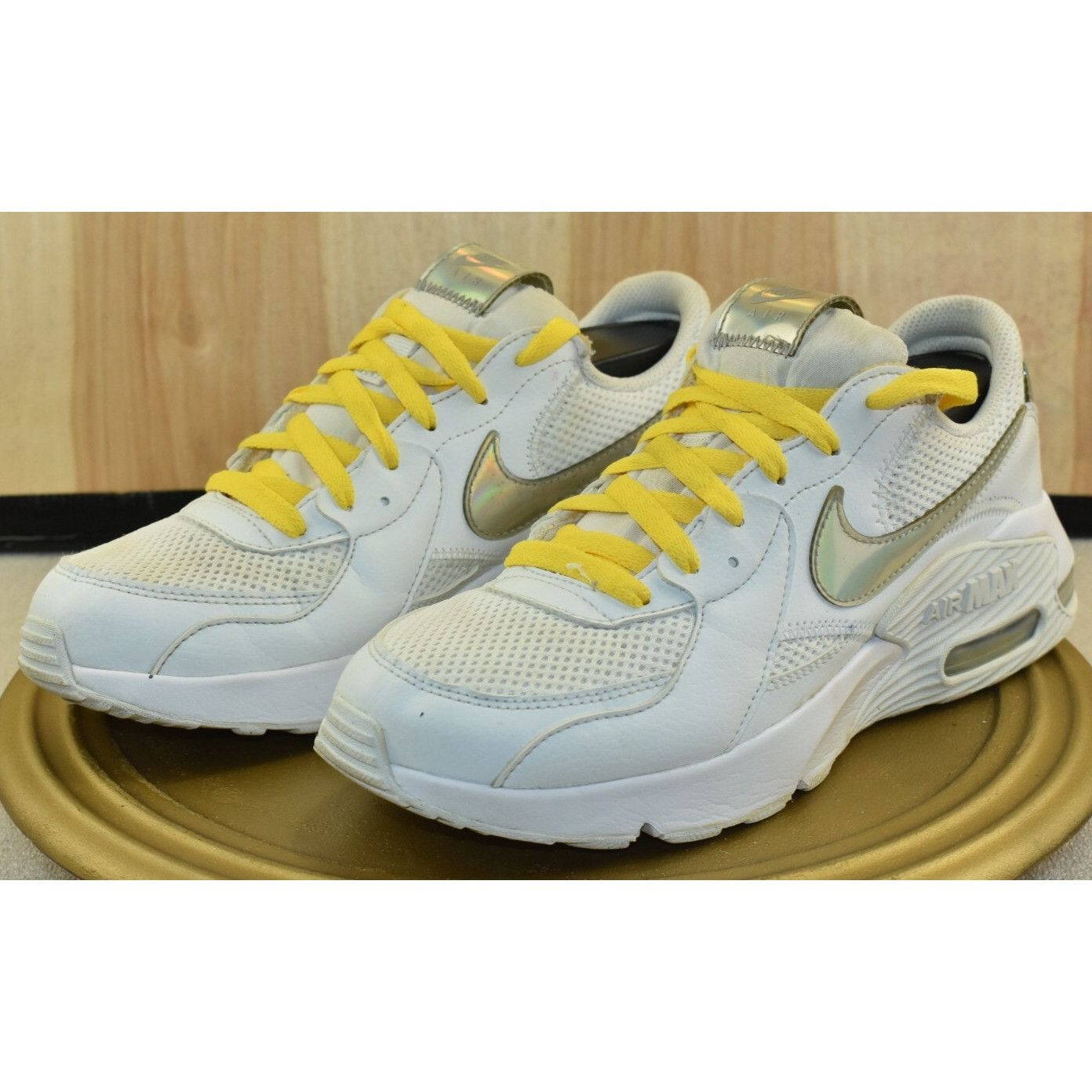 Nike Nike Air Max Excee Womens Shoes Size 8.5 White Athletic Runn Size US 8.5 / IT 38.5 - 1 Thumbnail