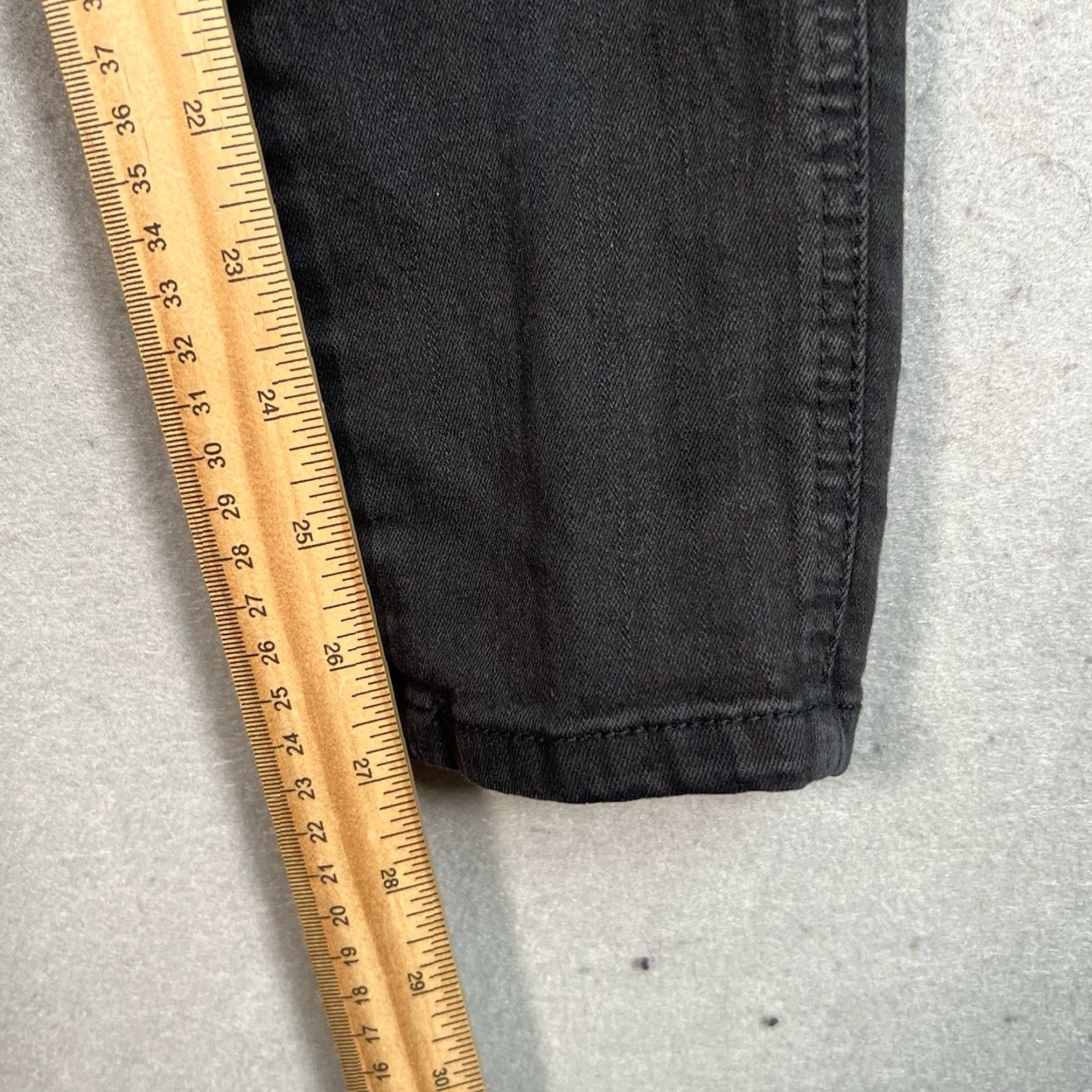Club Monaco VINTAGE Club Monaco Cargo Skinny Pants Womens 00 Black Pockets Size 24" / US 00 / IT 34 - 4 Thumbnail