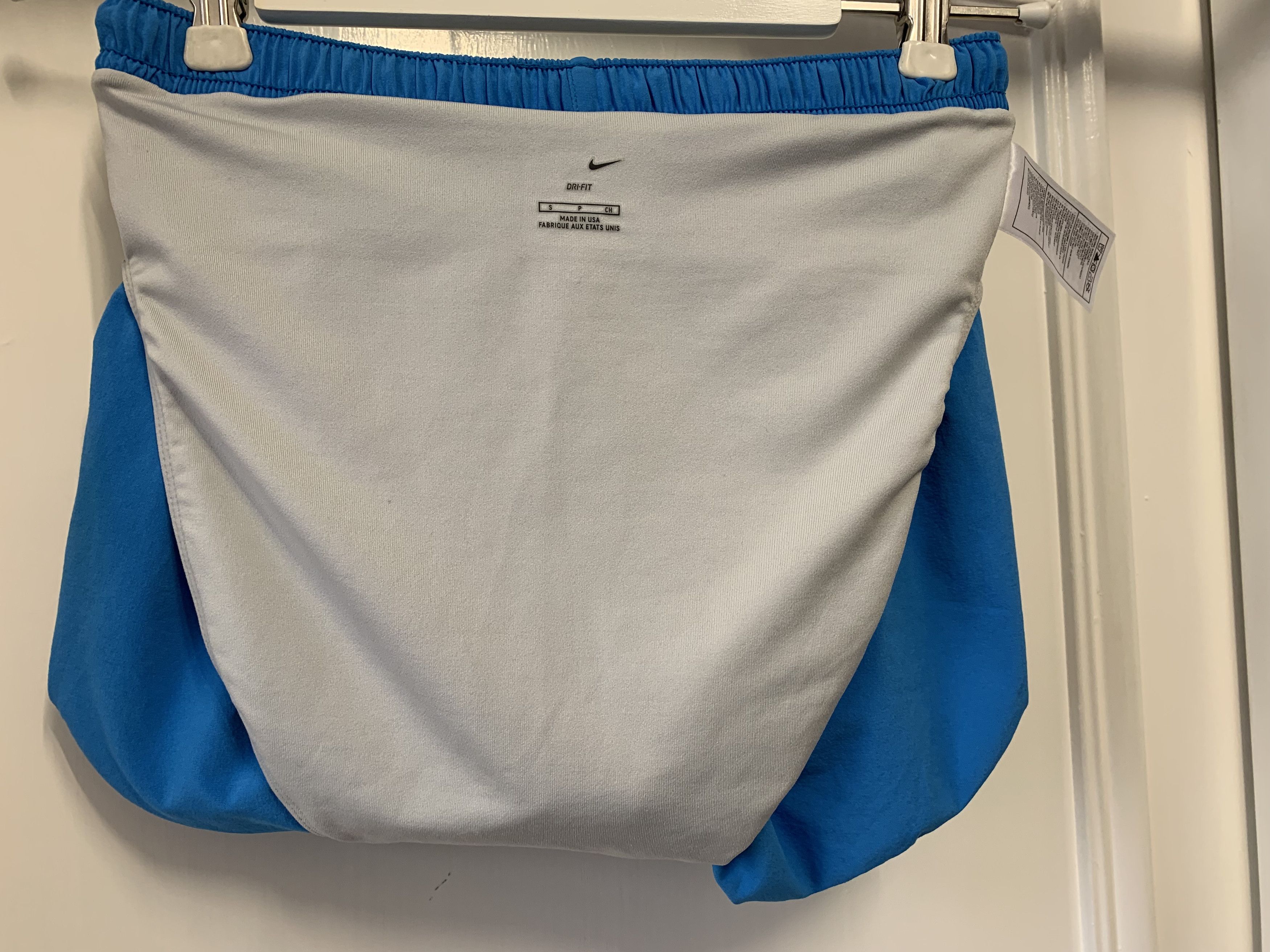 Nike NIKE NIKE SHORTS SIZE -S NEW! MADE IN USA!!! Size US 30 / EU 46 - 10 Thumbnail