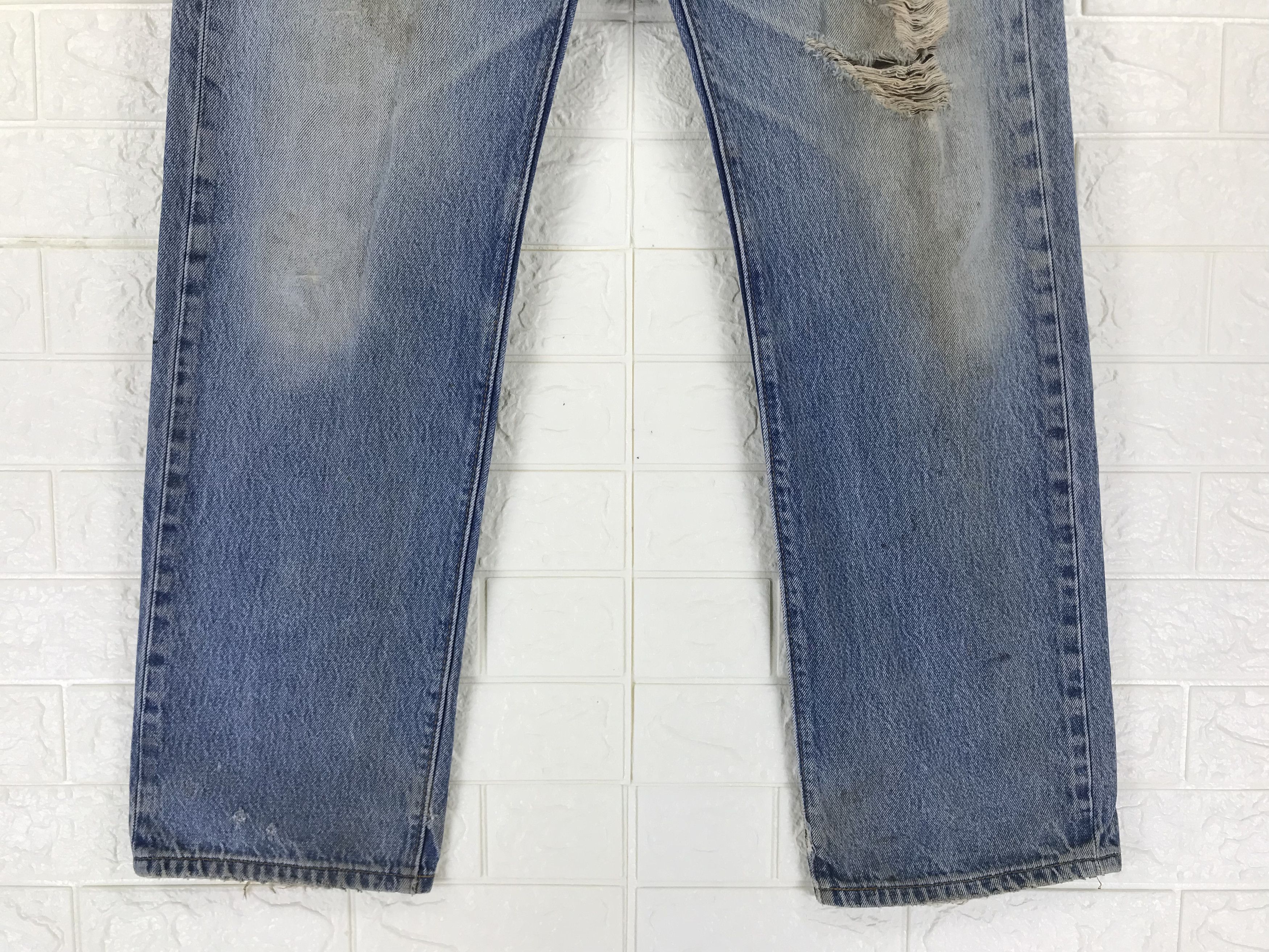 Levi's Vintage Levi's 501 Jeans Rusty Blue Distressed Denim Size US 34 / EU 50 - 4 Thumbnail