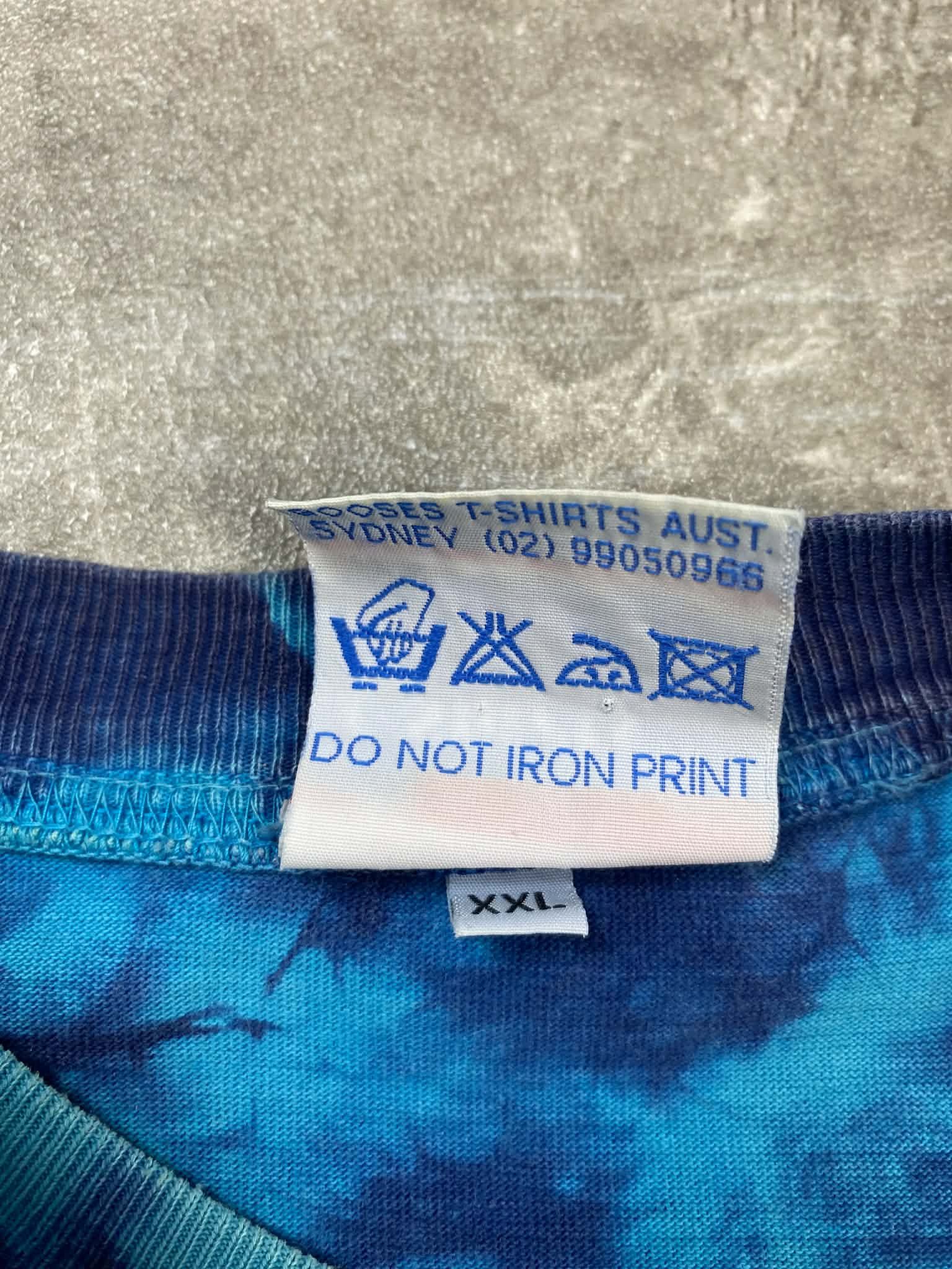 Vintage Vintage Blue Tie-dye T-shirt Bottlenose Dolphins Distressed Size US XXL / EU 58 / 5 - 10 Thumbnail