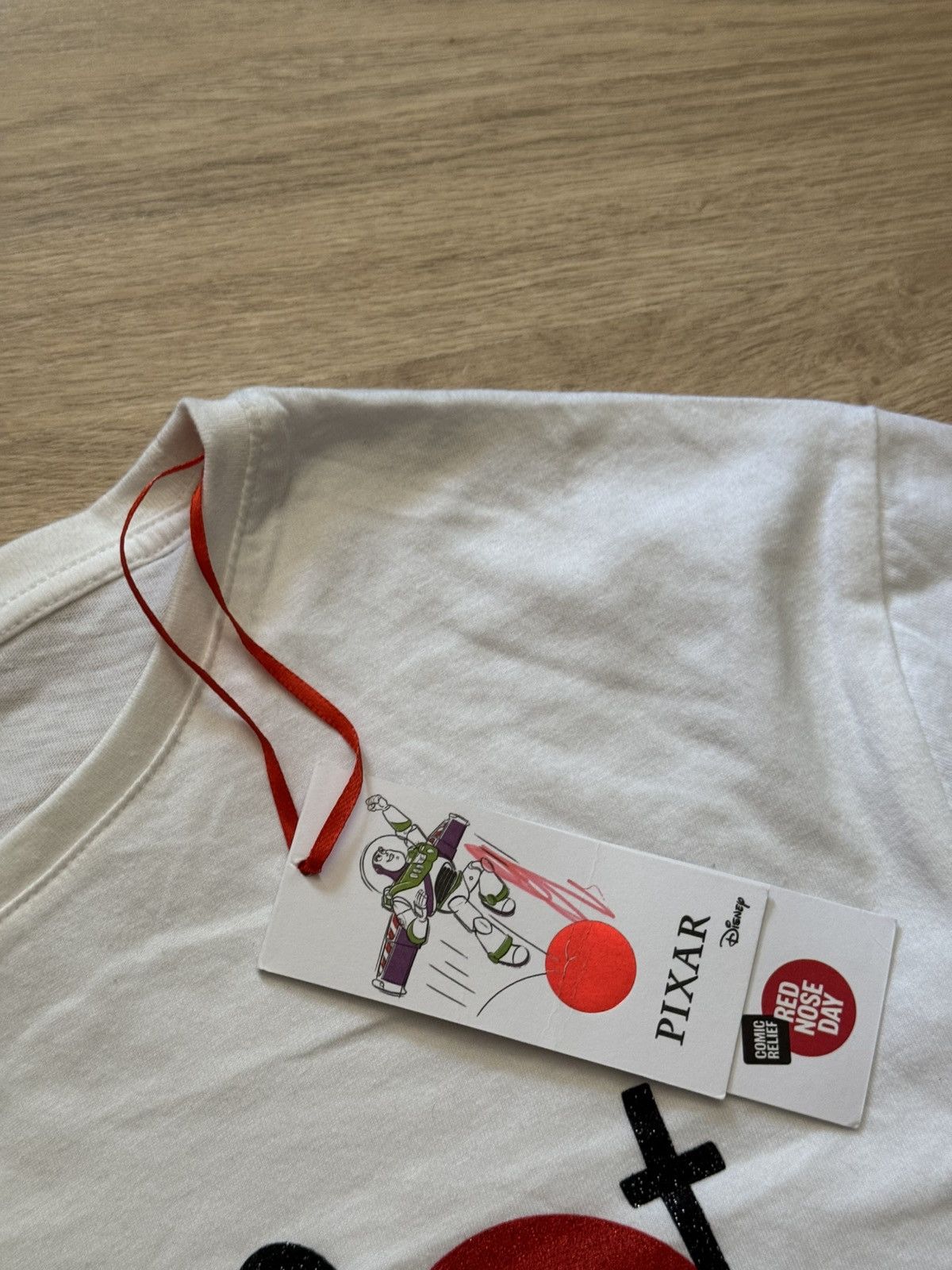 Vivienne Westwood Vintage Pixar x Comic Relief Red Nose Day Designer T-Shirt Size US L / EU 52-54 / 3 - 3 Thumbnail