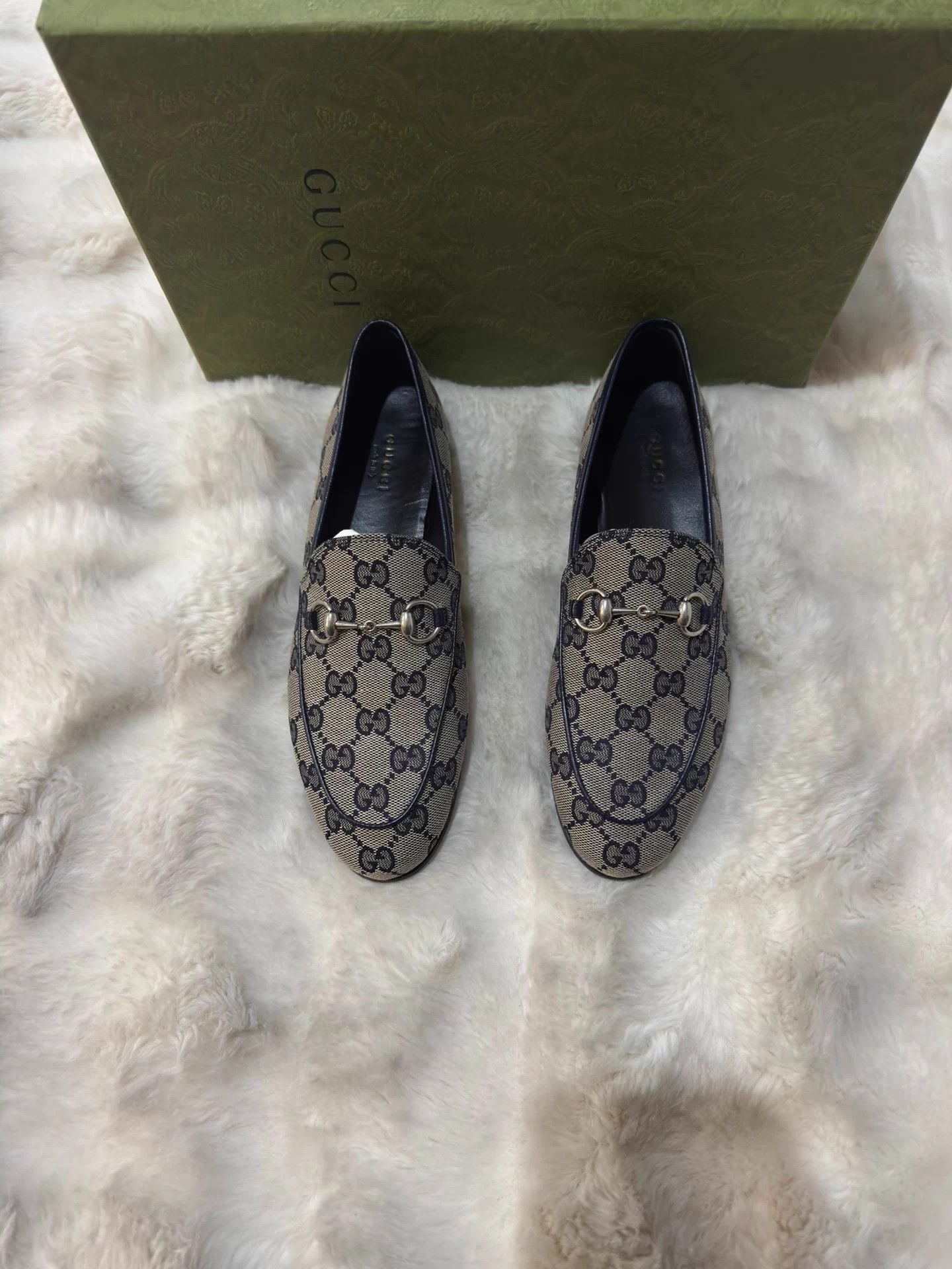 Gucci Women's Full Print Leather Loafers 37 New