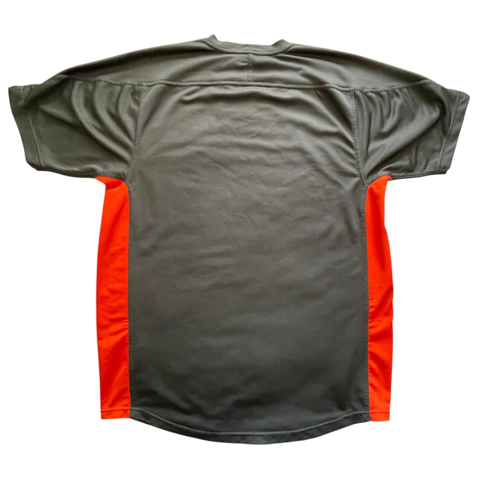 Nike Nike Dri-FIT Shirt XL Black Red Athletic Running Tee CLEAN Size US XL / EU 56 / 4 - 2 Thumbnail
