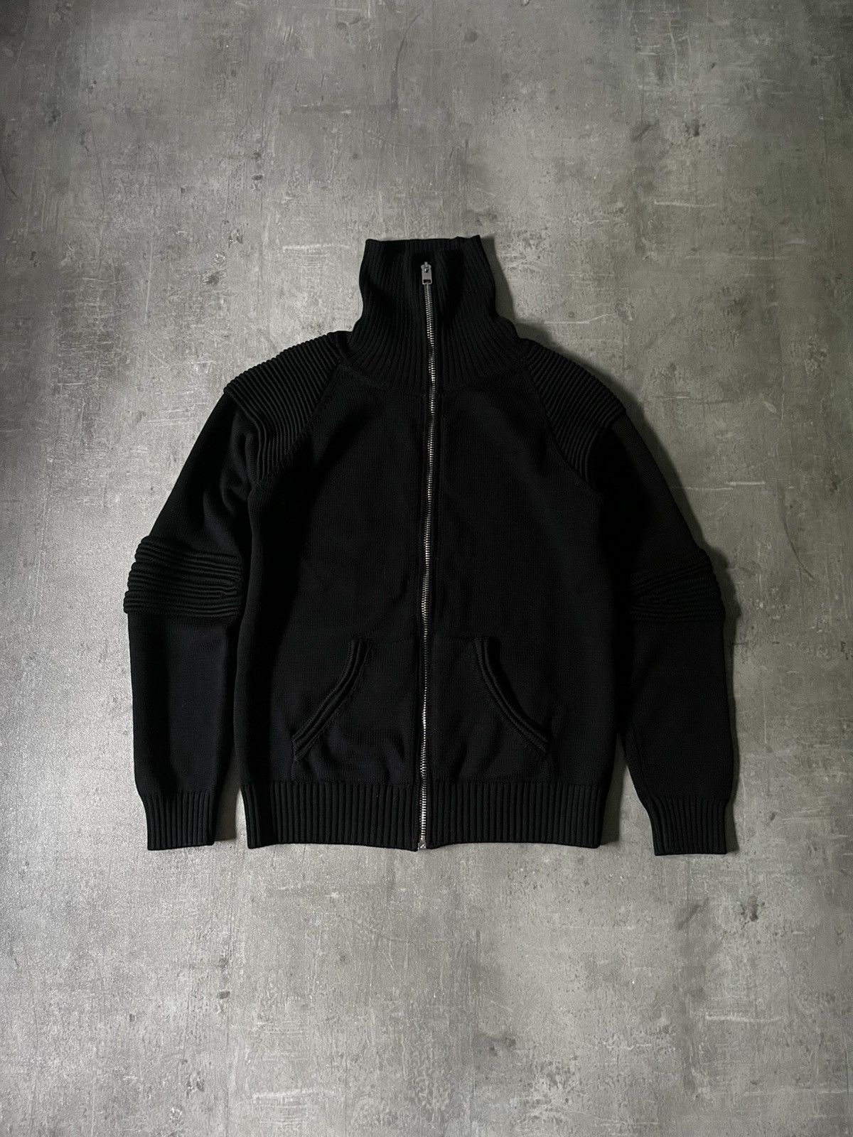 A/W2007 Dior Homme Wool Arm Warmers Grey Dior A/W 07 Navigate by