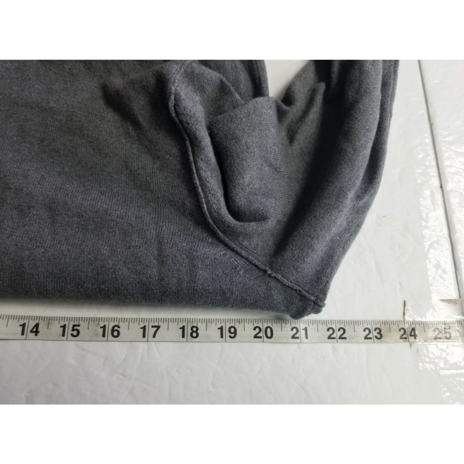 Banana Republic Banana Republic Sweater Mens Small Cotton Cashmere Gray Long Sleeve Mock Neck Size US S / EU 44-46 / 1 - 4 Thumbnail