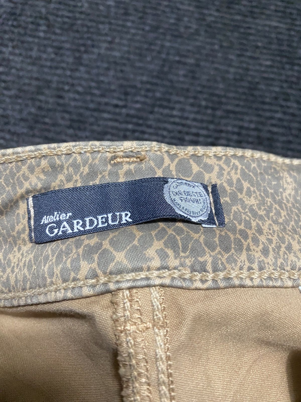 Japanese Brand Atelier GARDEUR Snake Skin Printed regular fit Size US 31 - 9 Thumbnail