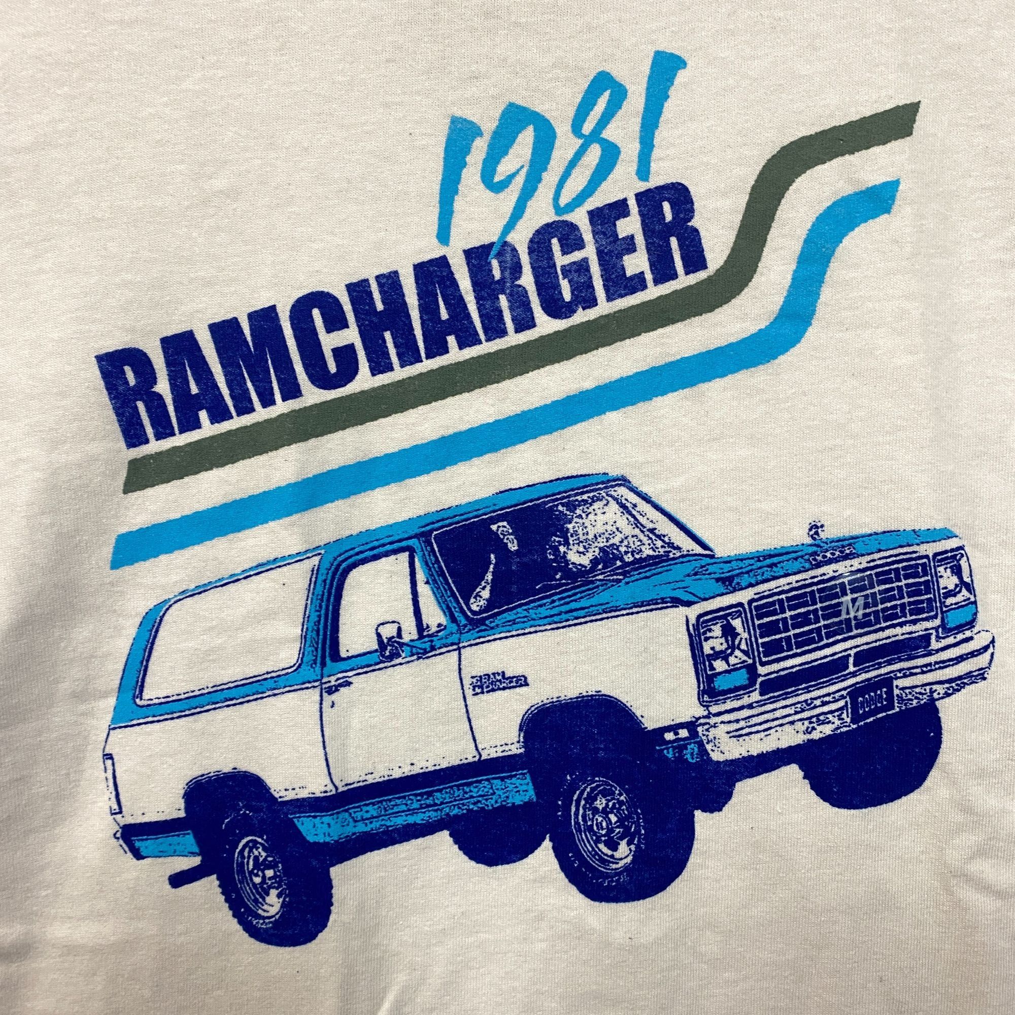 Other 1981 Dodge Ramcharger SUV Graphic Design Croptop Medium Size M / US 6-8 / IT 42-44 - 2 Thumbnail
