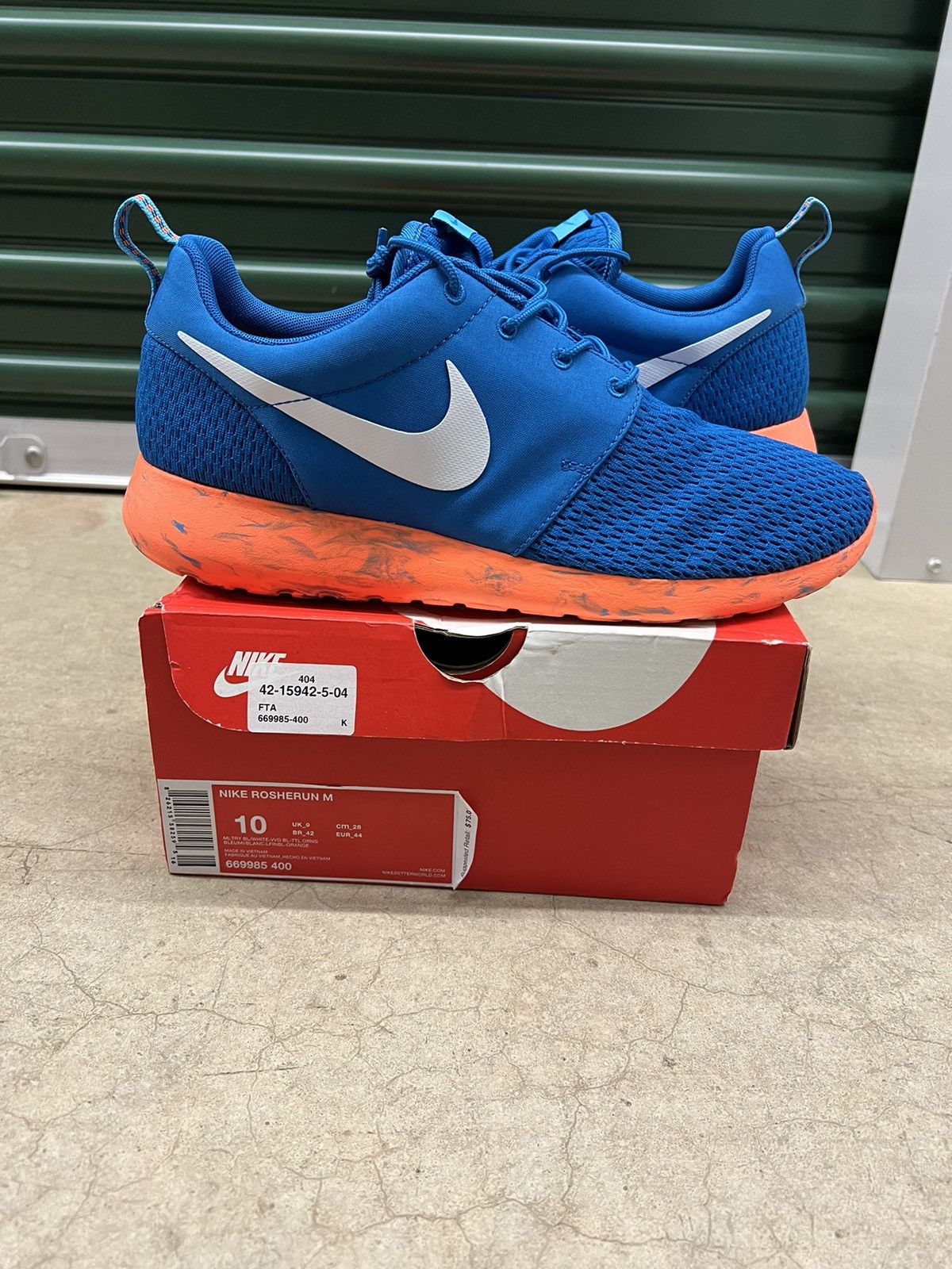 Nike roshe size 10 best sale