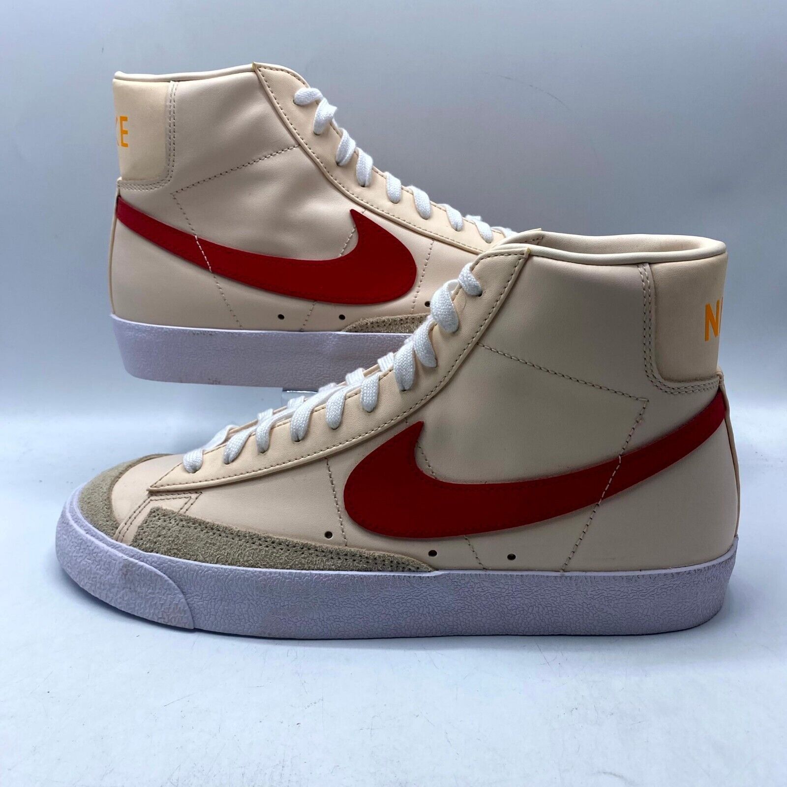 Nike NEW Nike Blazer Mid '77 VNTG Guava Ice DH0929-800 Men's Size US 10.5 / EU 43-44 - 2 Thumbnail