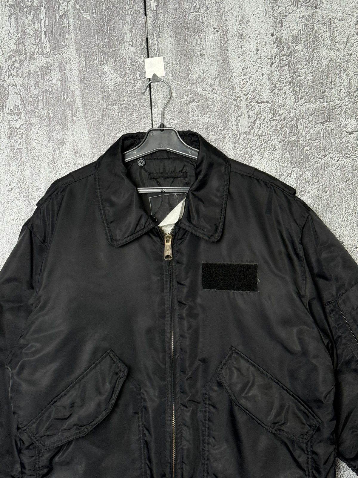 Alpha Industries CWU 45/P Flight Nylon Bomber Jacket USA Military Style MA-1 Size US M / EU 48-50 / 2 - 7 Thumbnail