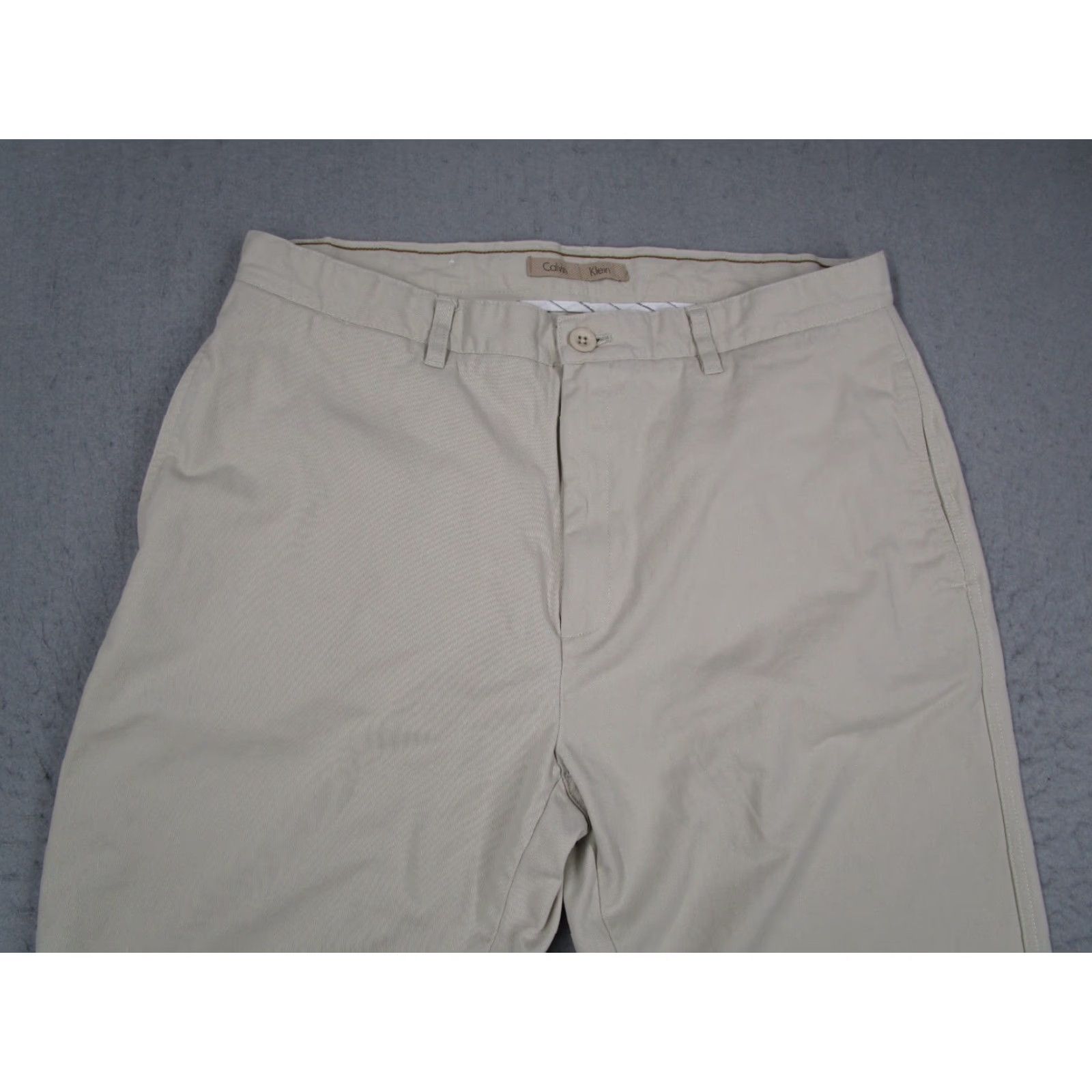 Calvin Klein VINTAGE Calvin Klein Pants Mens 33 Beige Super Sandwash Twill Flat Front Chinos 100% Cotton Casual 33W x 30L Mens B eige Size US 33 - 2 Thumbnail